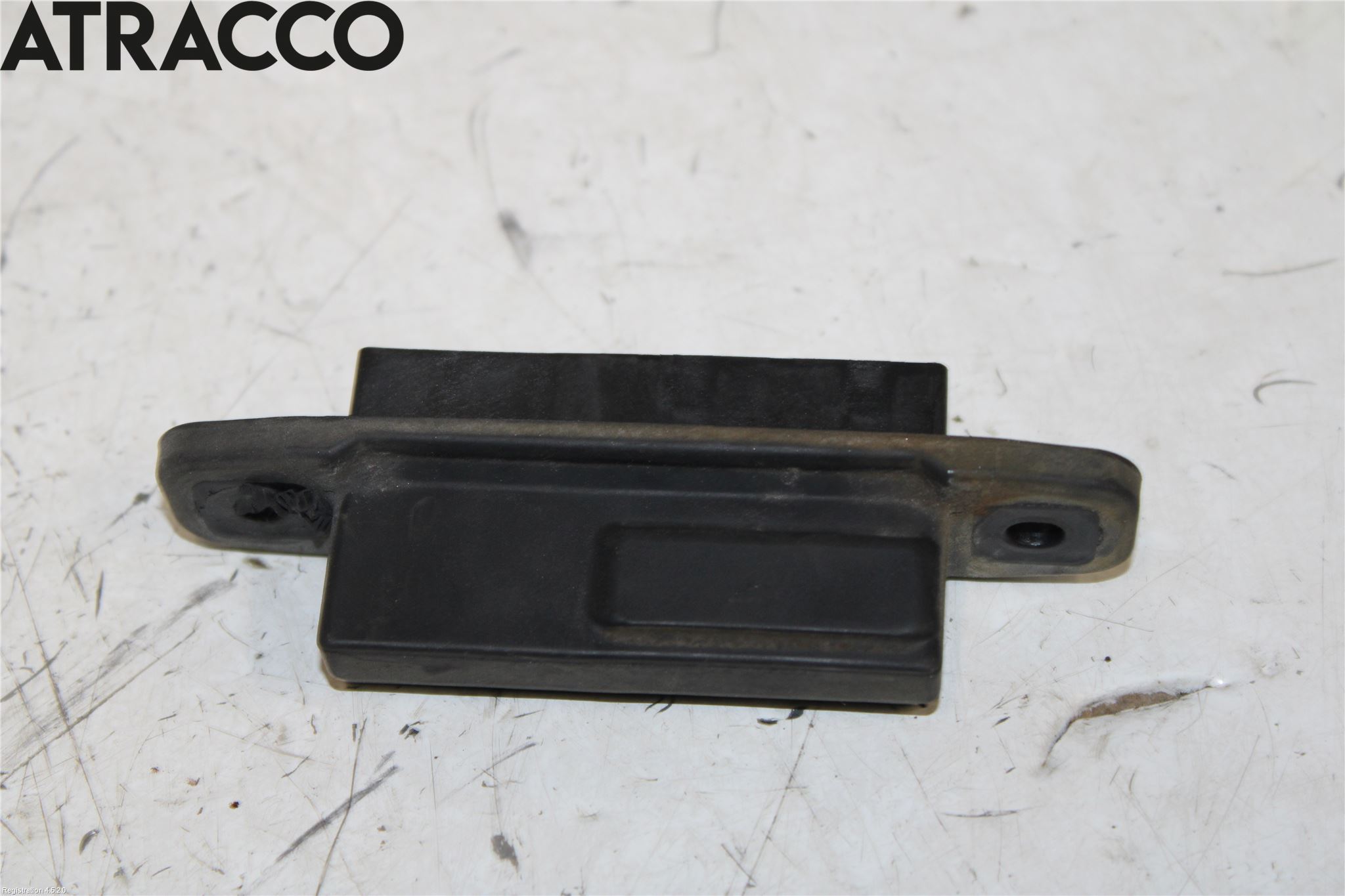 Toyota YARIS XP130 15-20 Bakluke Handtak Ytre