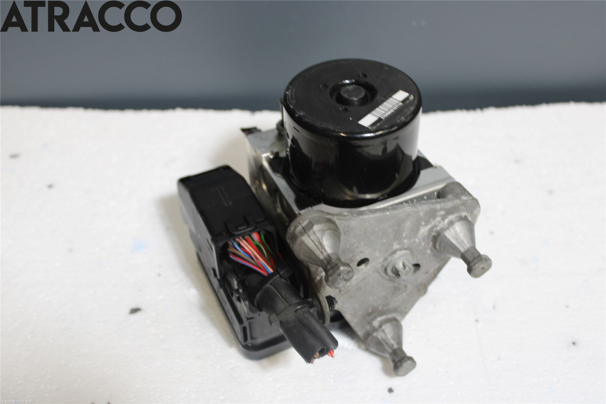 Mercedes-Benz MB C-KLASS (W204) 07-15 Abs Hydraulikkaggregat