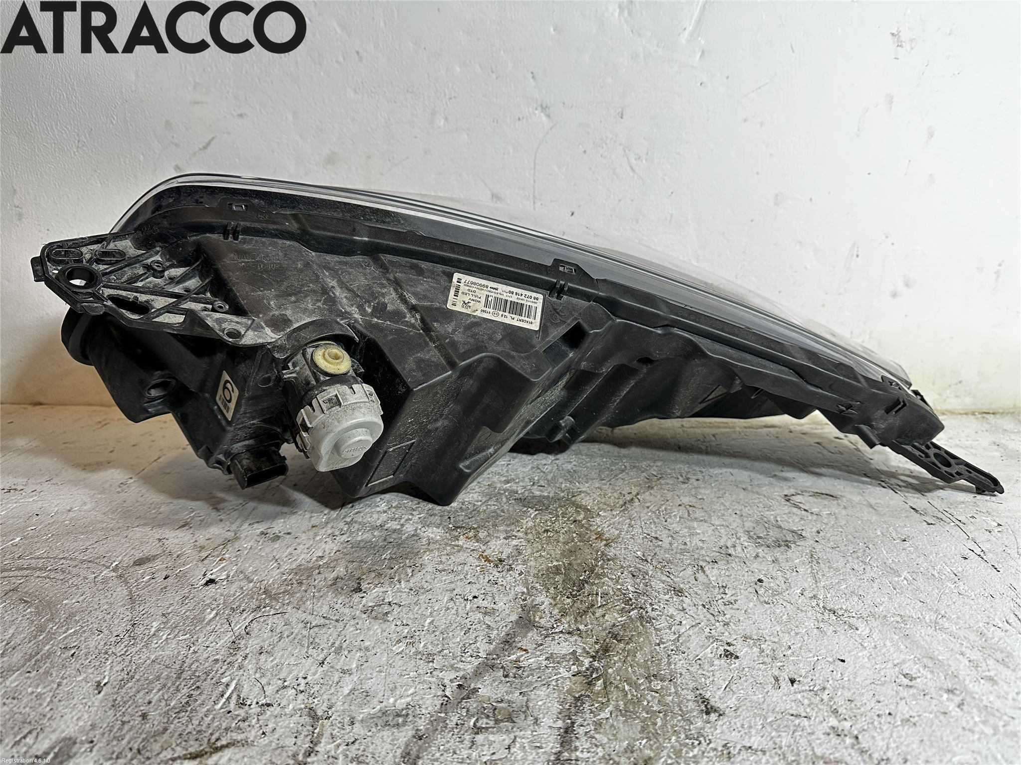 Peugeot 508 11-18 Frontlykt Høyre