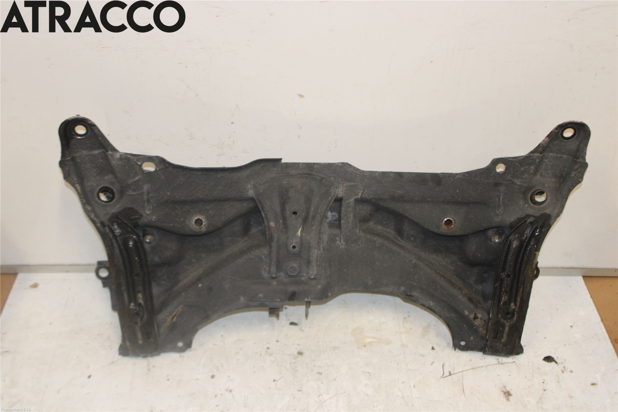 Toyota YARIS XP130 15-20 Forstillingsbjelke(Tvergående)