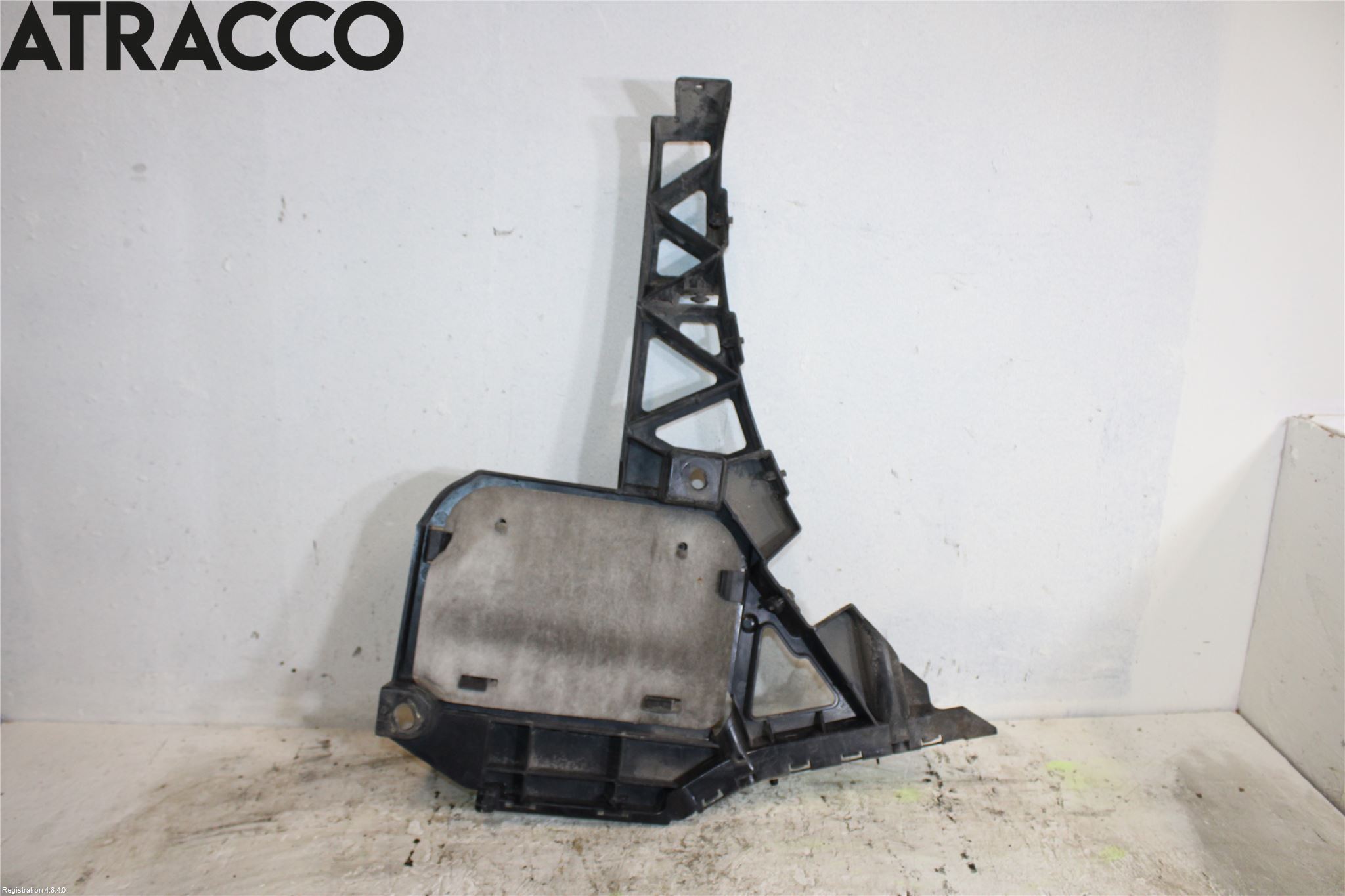 Mercedes-Benz MB ML/GLE-KLASS (W166) 12-18 Støtfangerfeste Bak Høyre