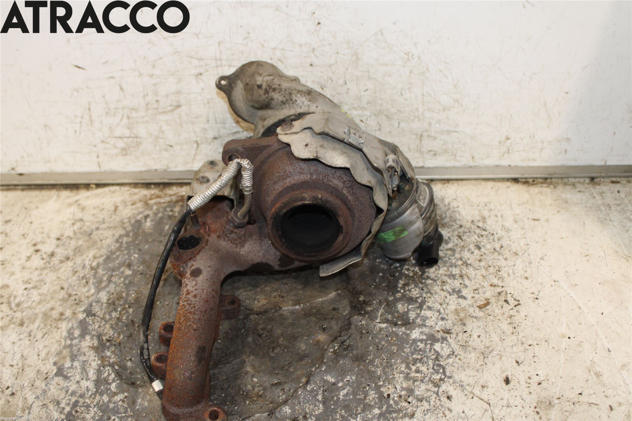 Volkswagen VW CADDY 11-15 Turboaggregat