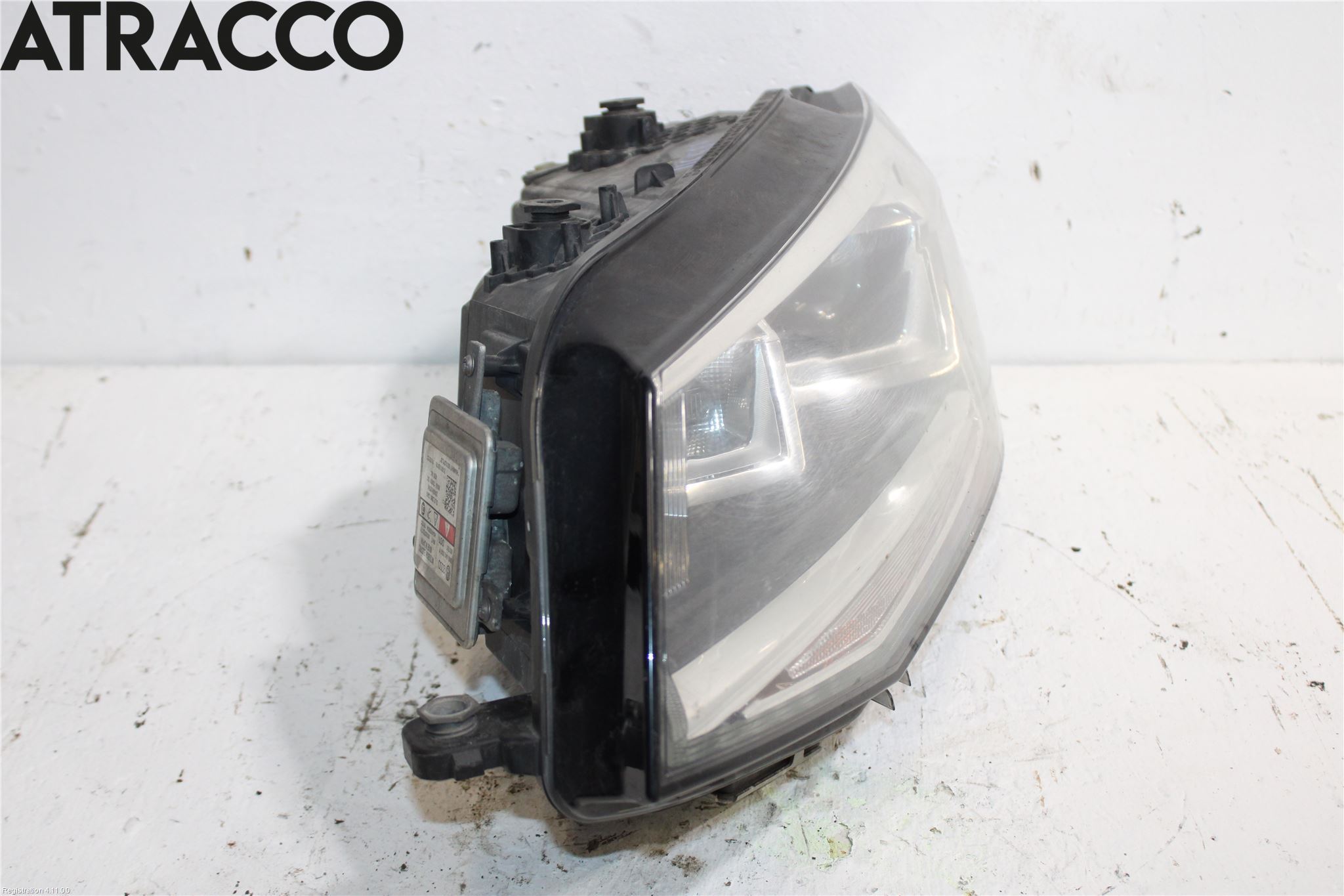 Volkswagen VW CADDY 16-20 Frontlykt Venstre