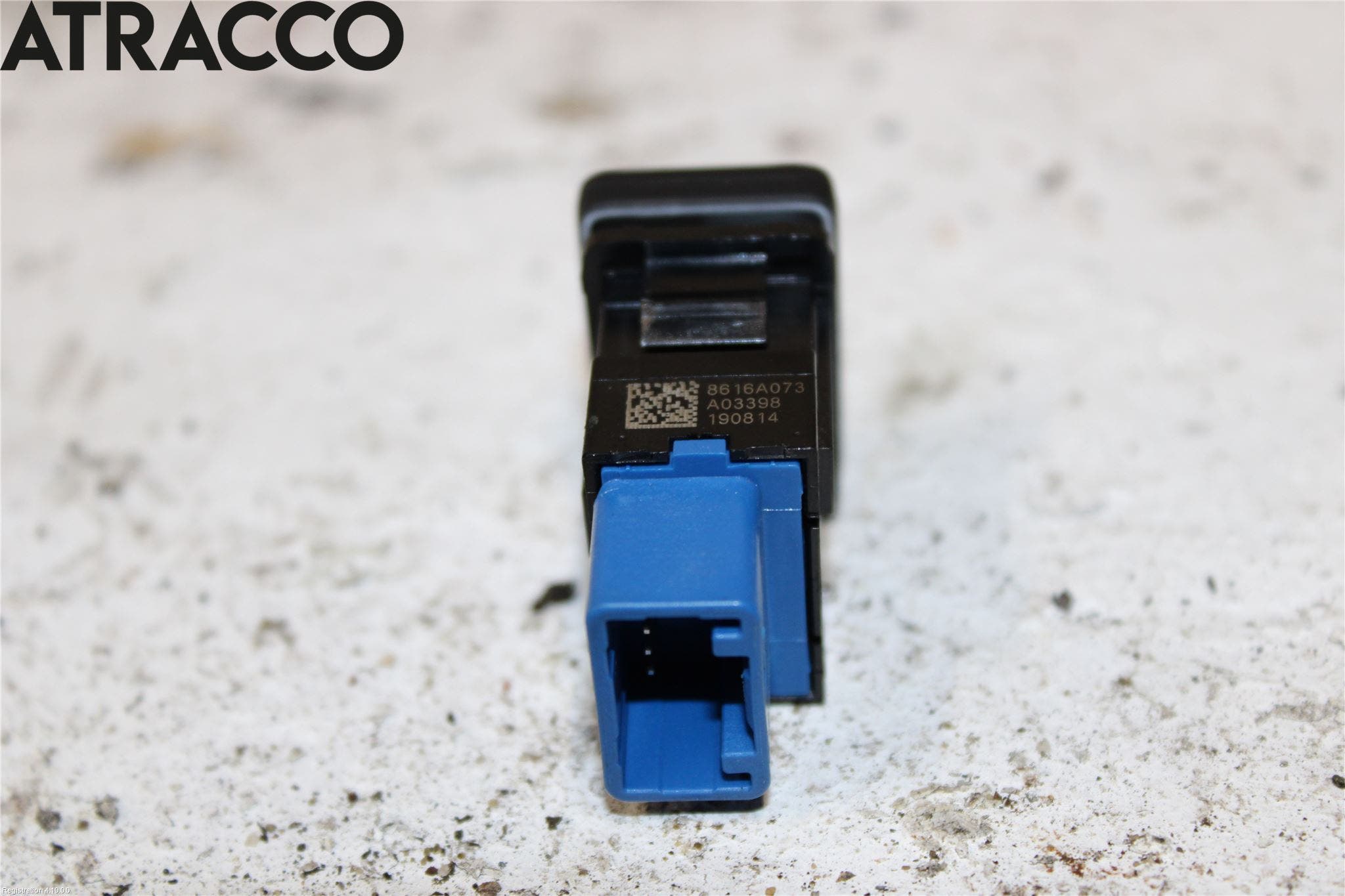 Mitsubishi OUTLANDER 13-21 Bryter Bakluke