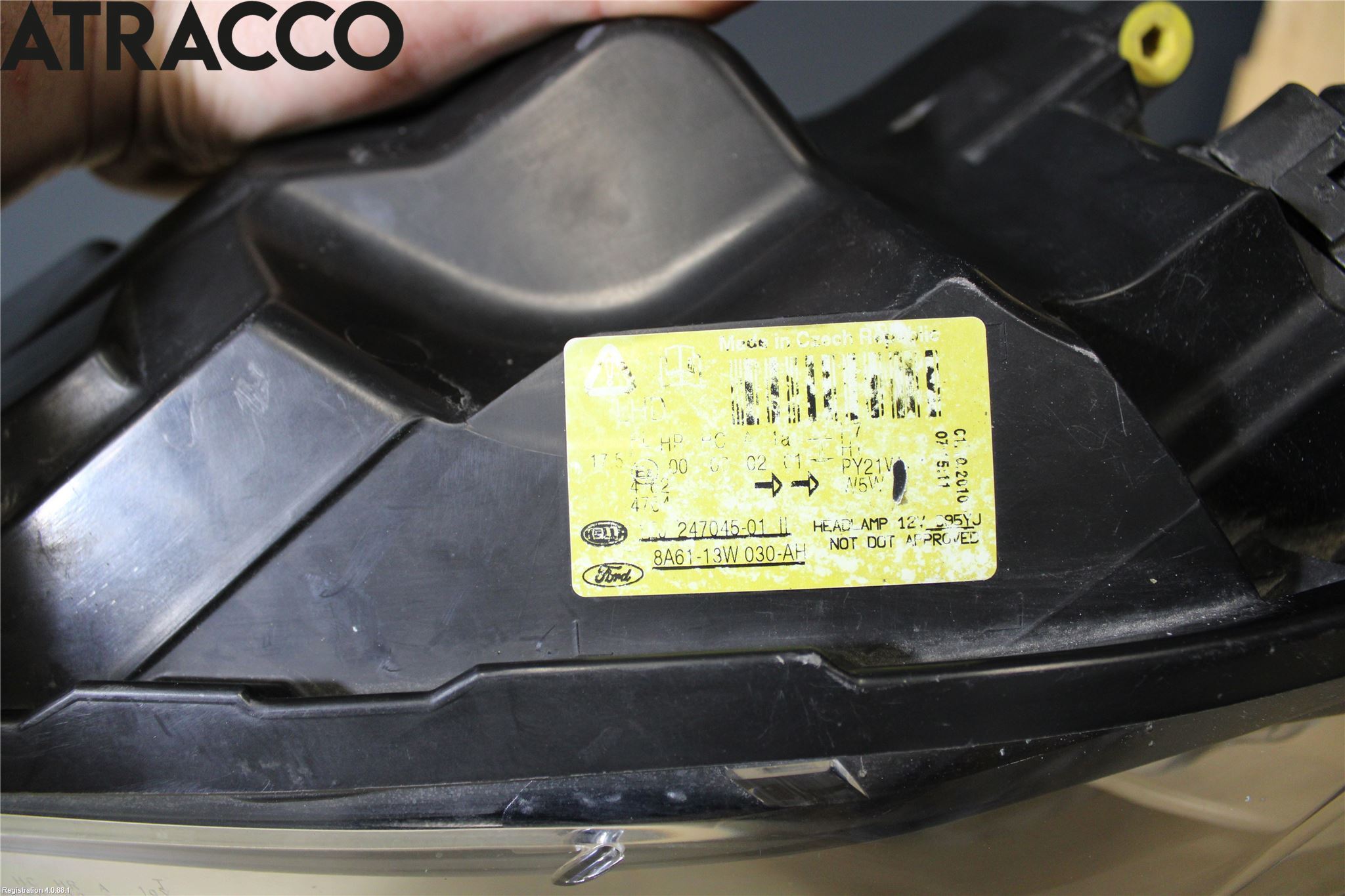 Ford FIESTA 09-12 Frontlykt Venstre