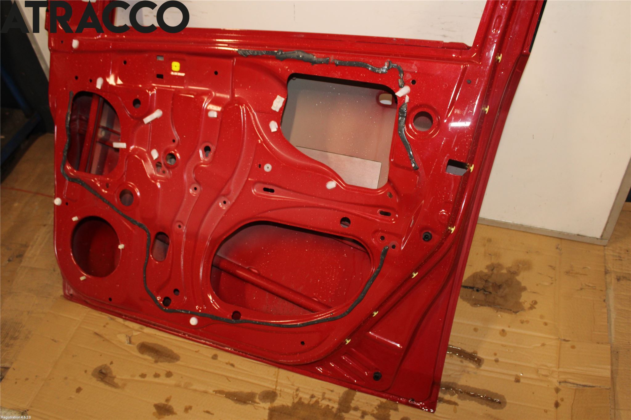 Suzuki SWIFT 05-10 Dør 4D Foran Høyre