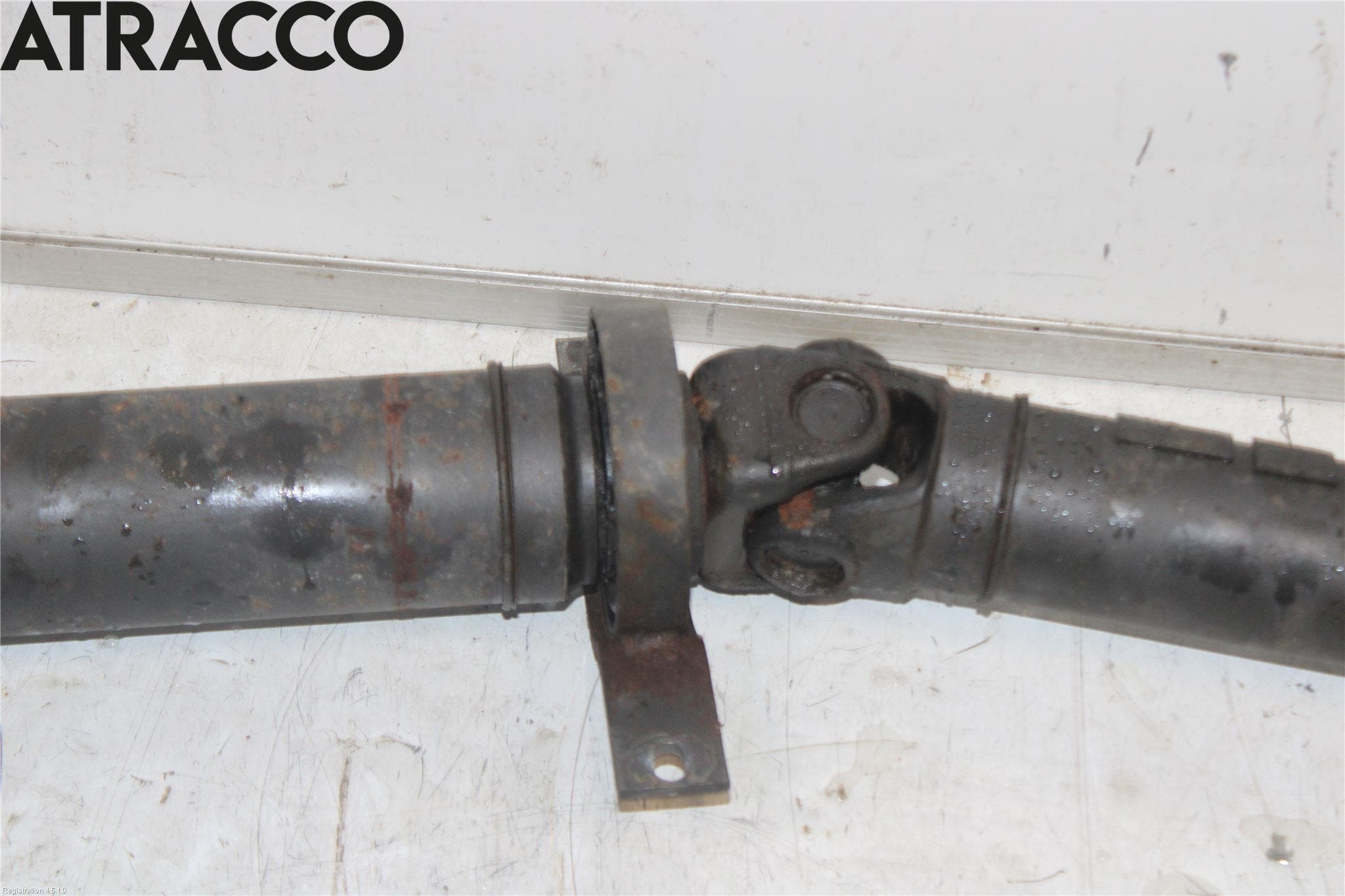 Audi A8/S8 4D 94-02 Mellomaksel Kompl