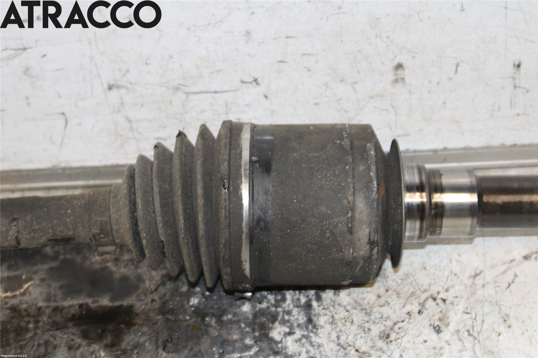 Mercedes-Benz MB GL-KLASS (X164) 06-12 Drivaksel Foran Kompl Høyre