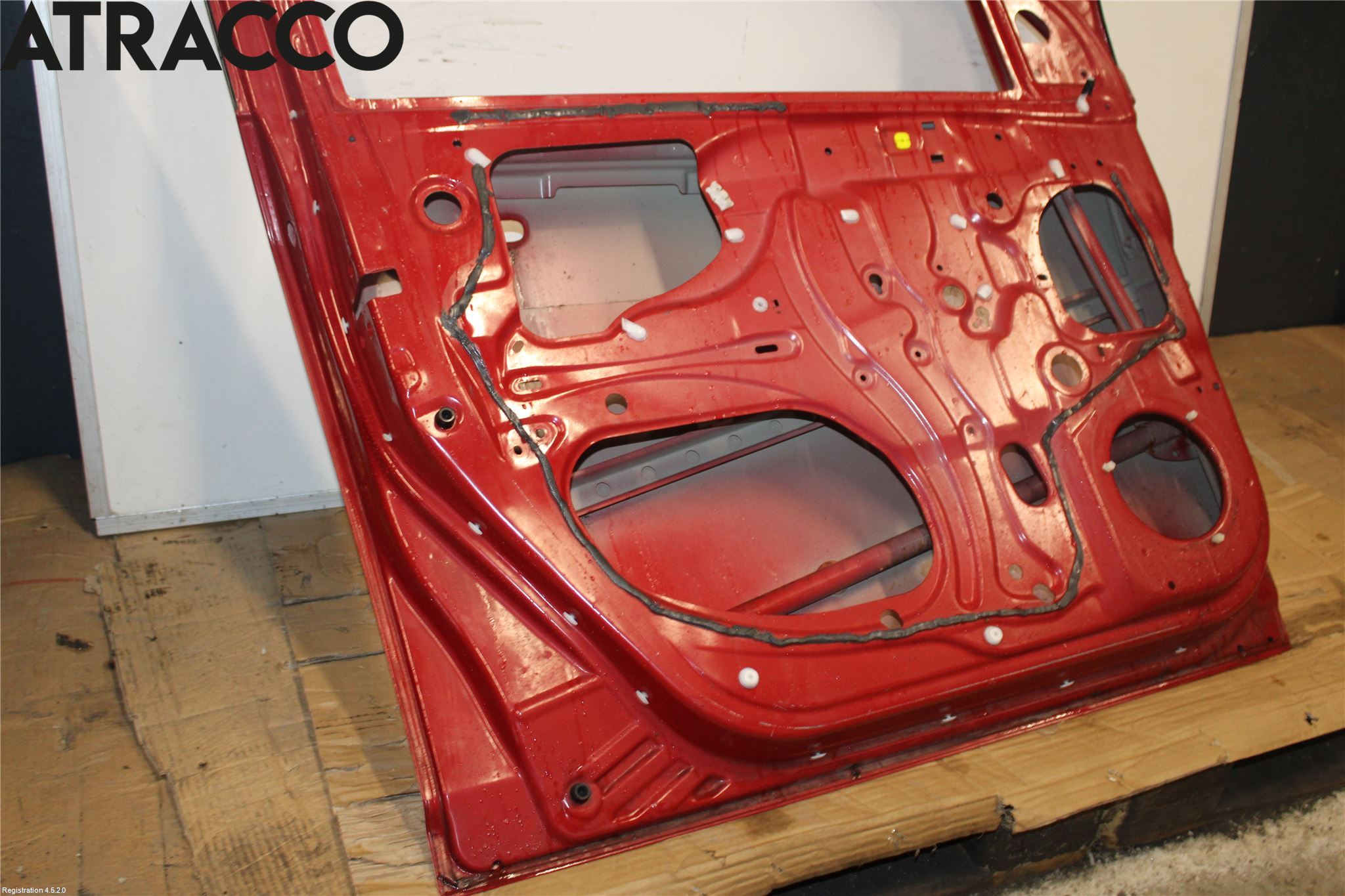 Suzuki SWIFT 05-10 Dør 4D Foran Venstre