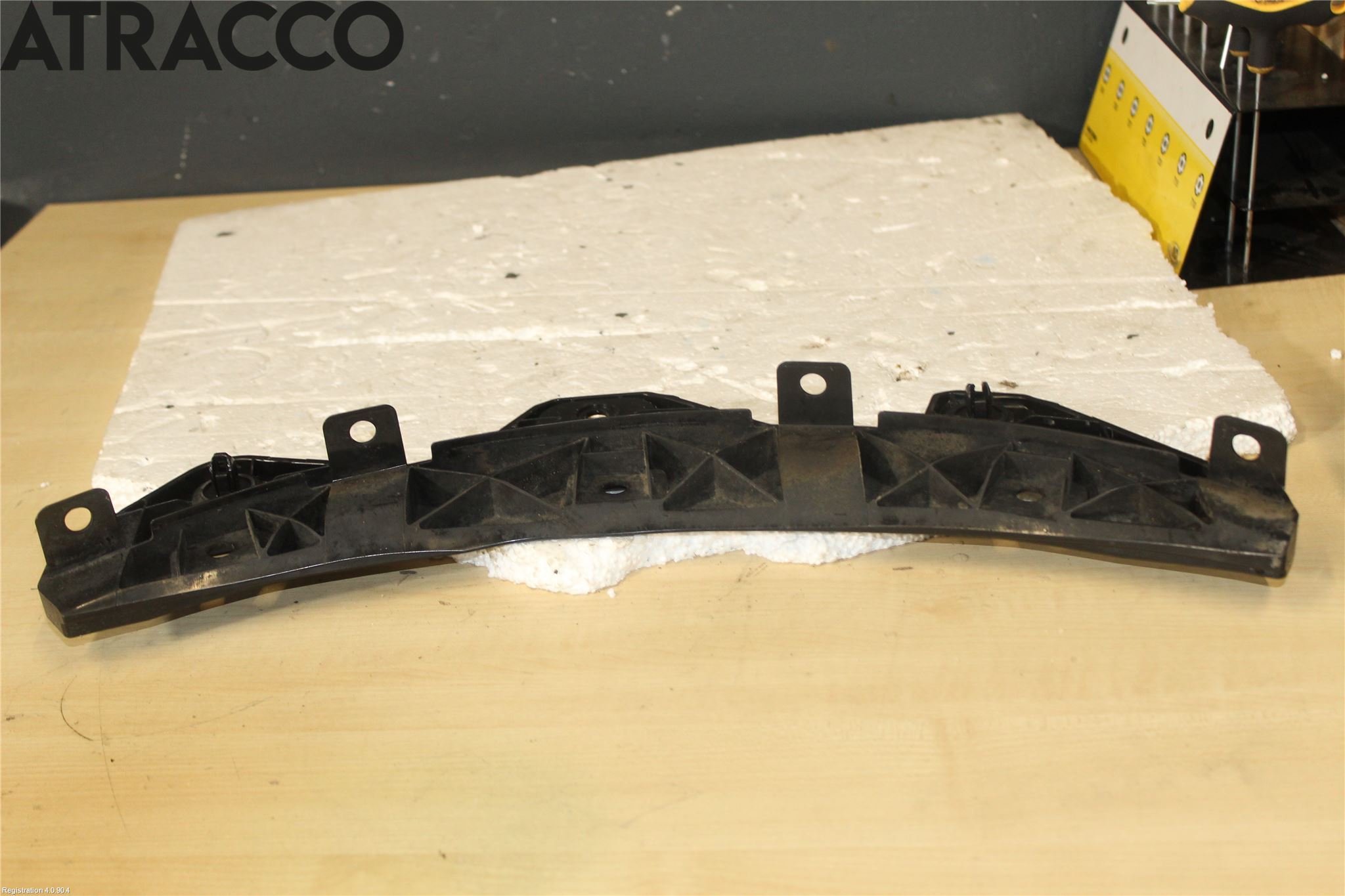 Mazda CX-3 Frontskjermfeste Venstre