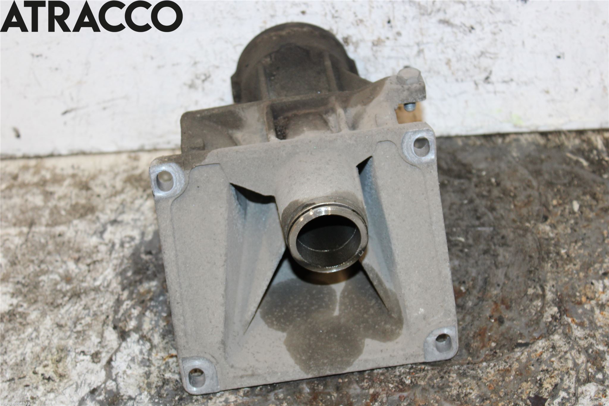 BMW X3 E83     03-10 Mellomaksel Opphengslager