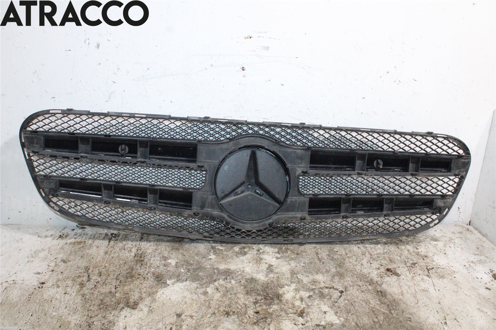 Mercedes-Benz MB GLA-KLASS (X156) 13-20 Grill Komplett