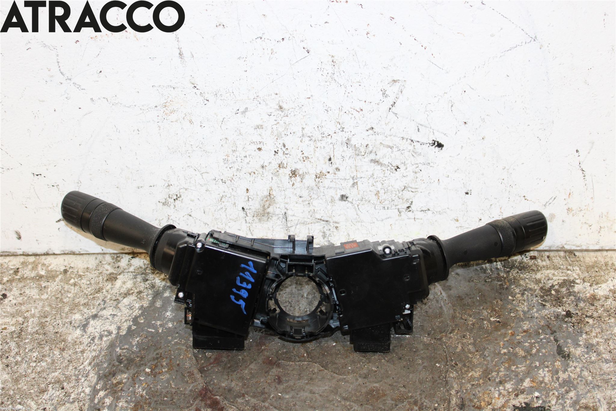 Toyota AURIS 13-19 Bryter Ratt Kombi H Og V