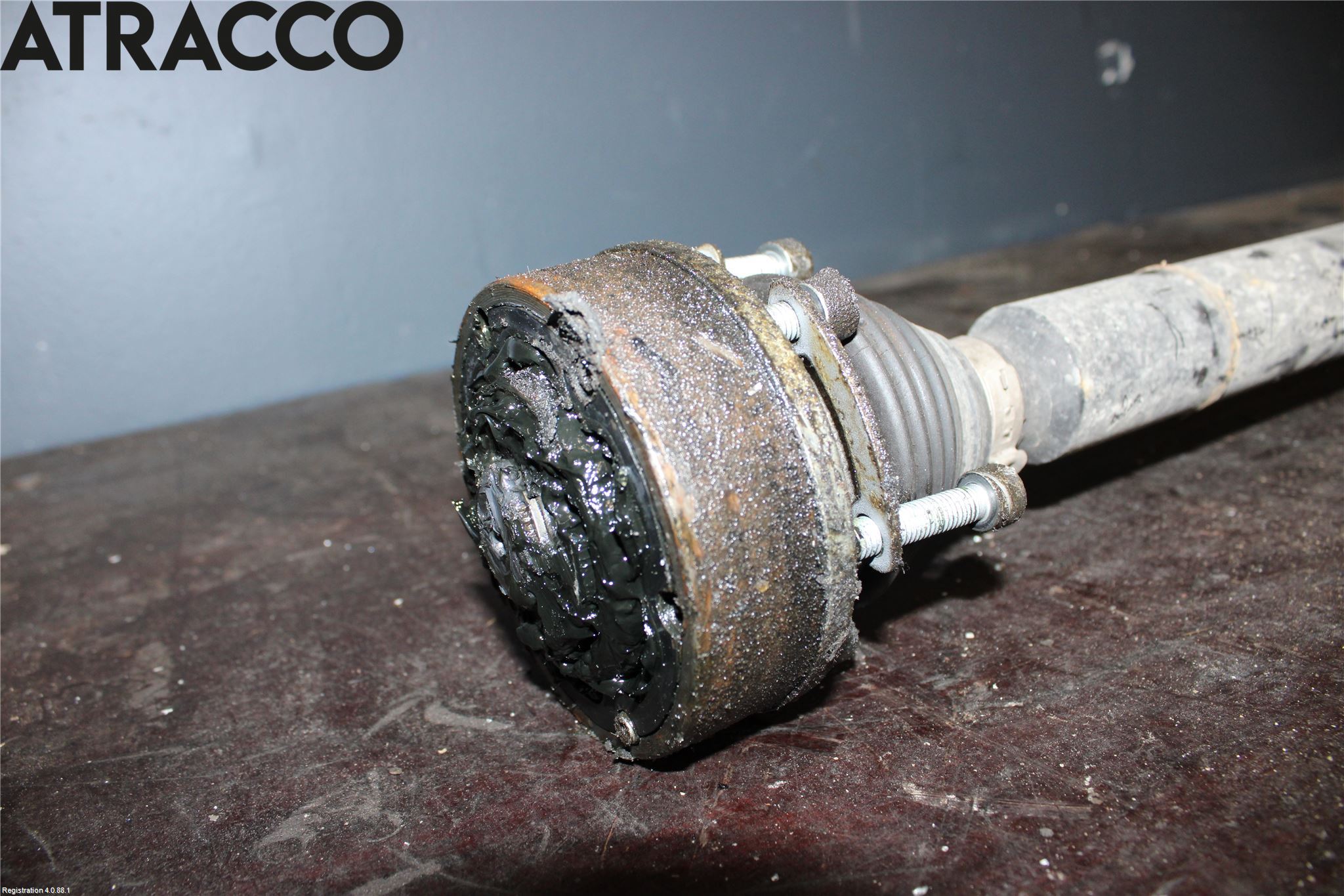 BMW 1 E87/81 5D/3D 03-11 Drivaksel Bak Kompl Høyre