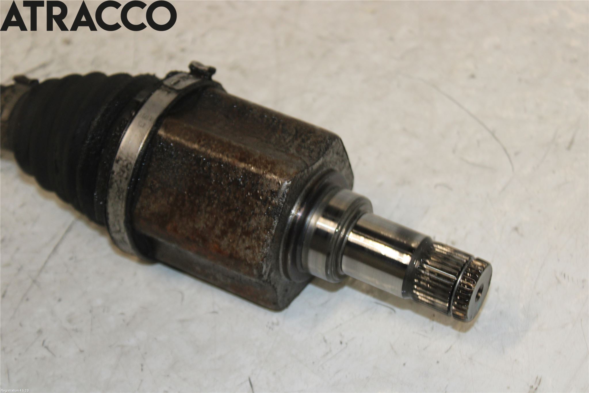 Volkswagen VW UP! / E-UP! Drivaksel Foran Kompl Høyre