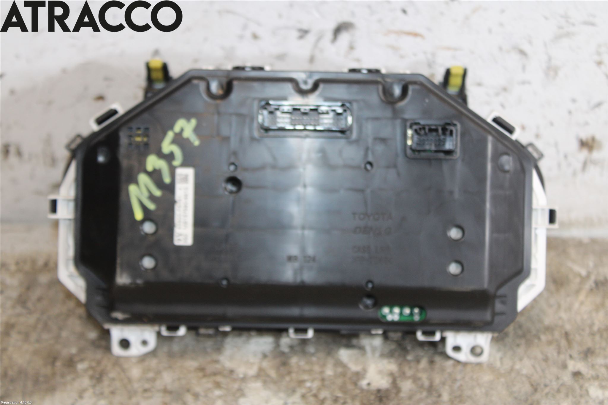 Toyota YARIS XP130 15-20 Instr Kombinert