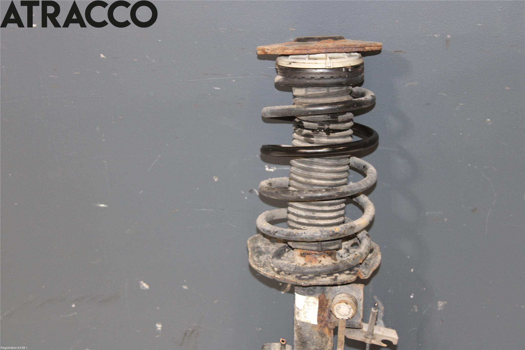 Volvo V70 08-13 Fjærbein Foran Høyre