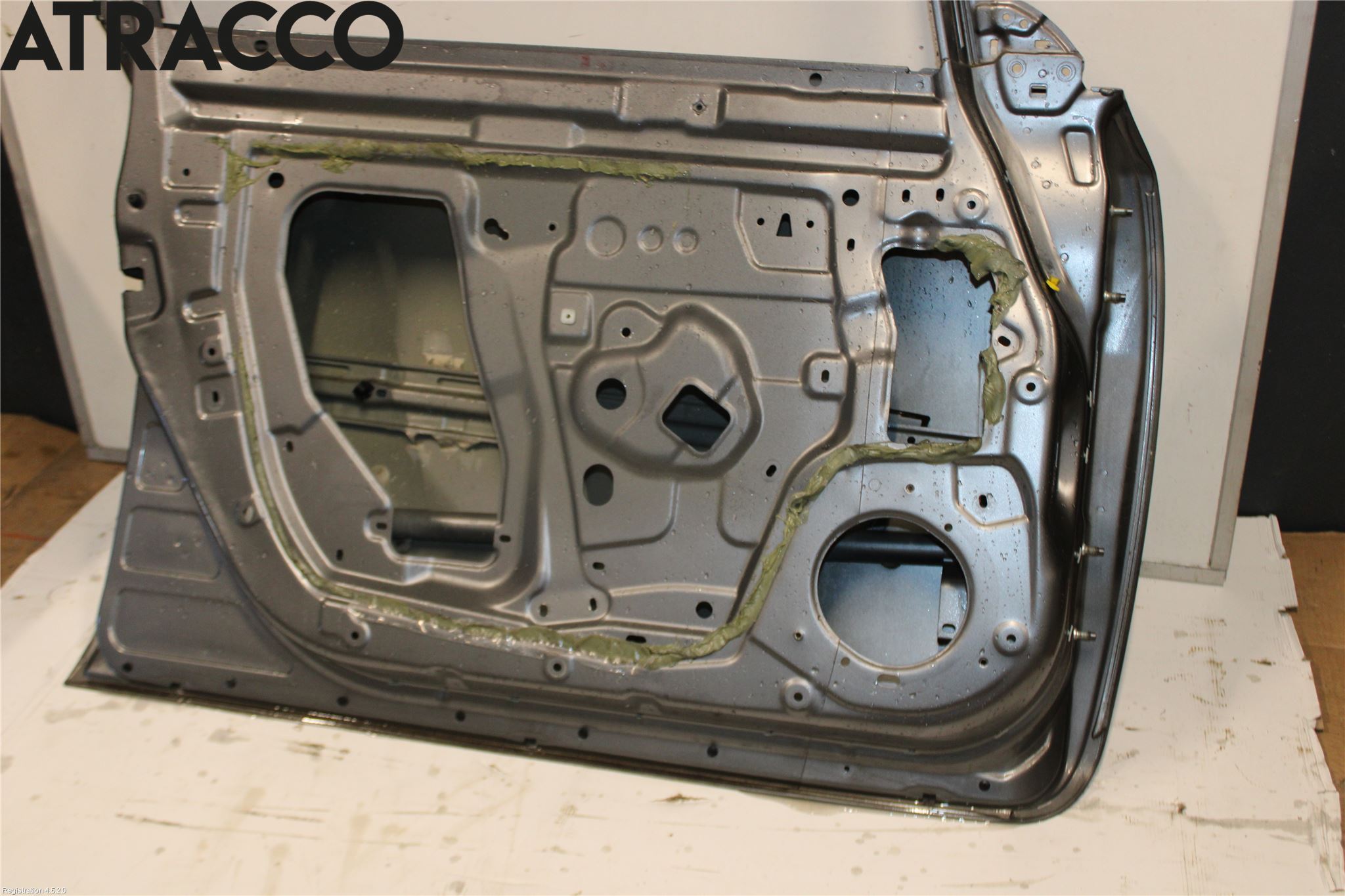 Nissan LEAF 11-17 Dør 4D Foran Venstre