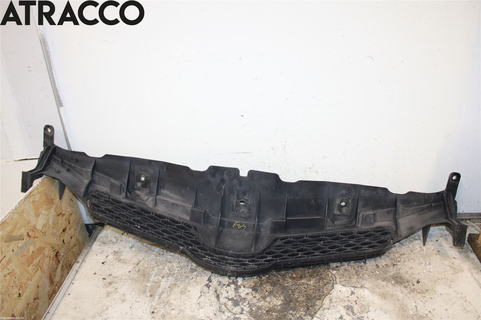 Toyota AURIS 10-12 Grill Komplett