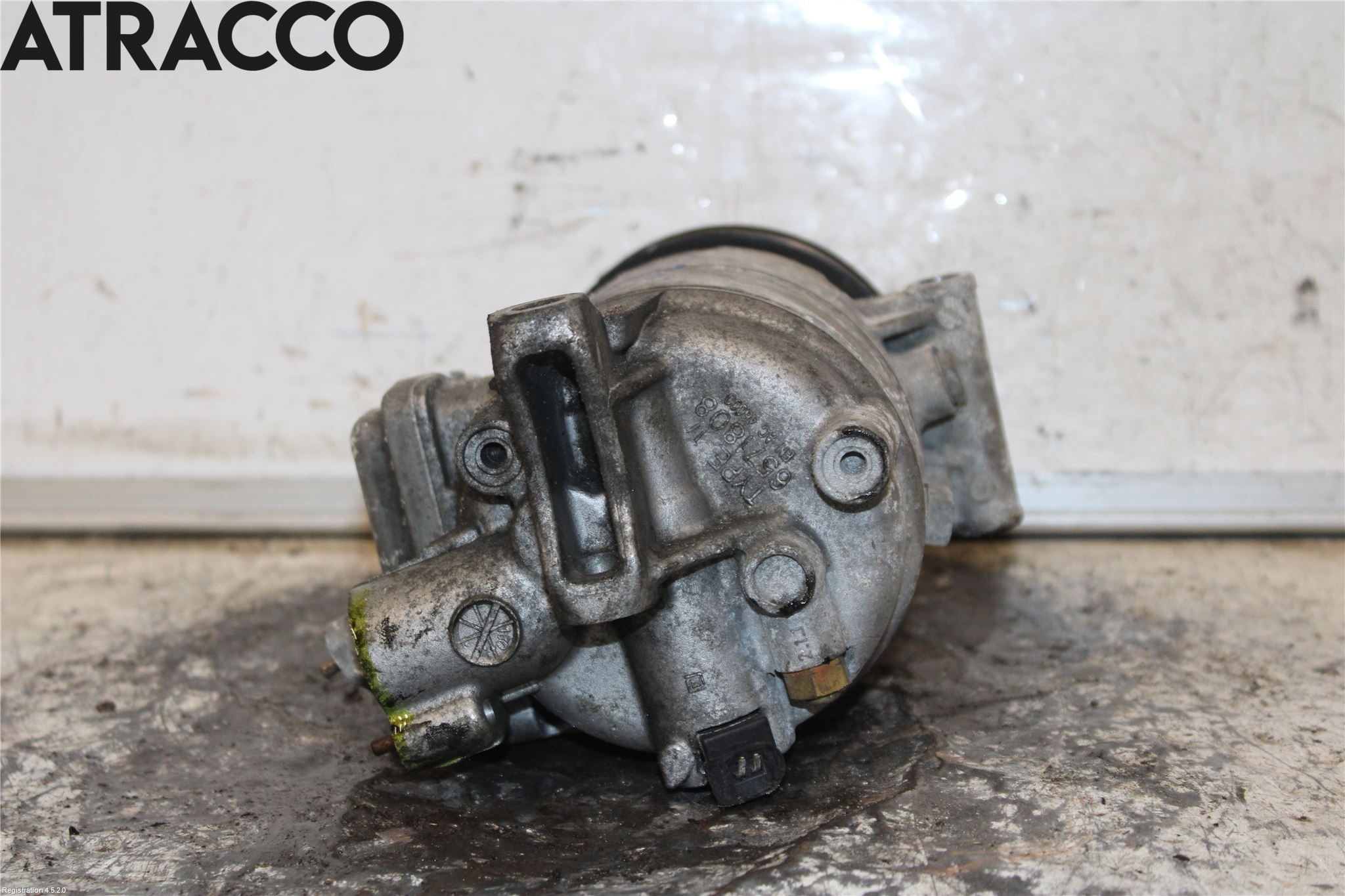 Volkswagen VW GOLF VI 09-13 Varme Ac Kompressor