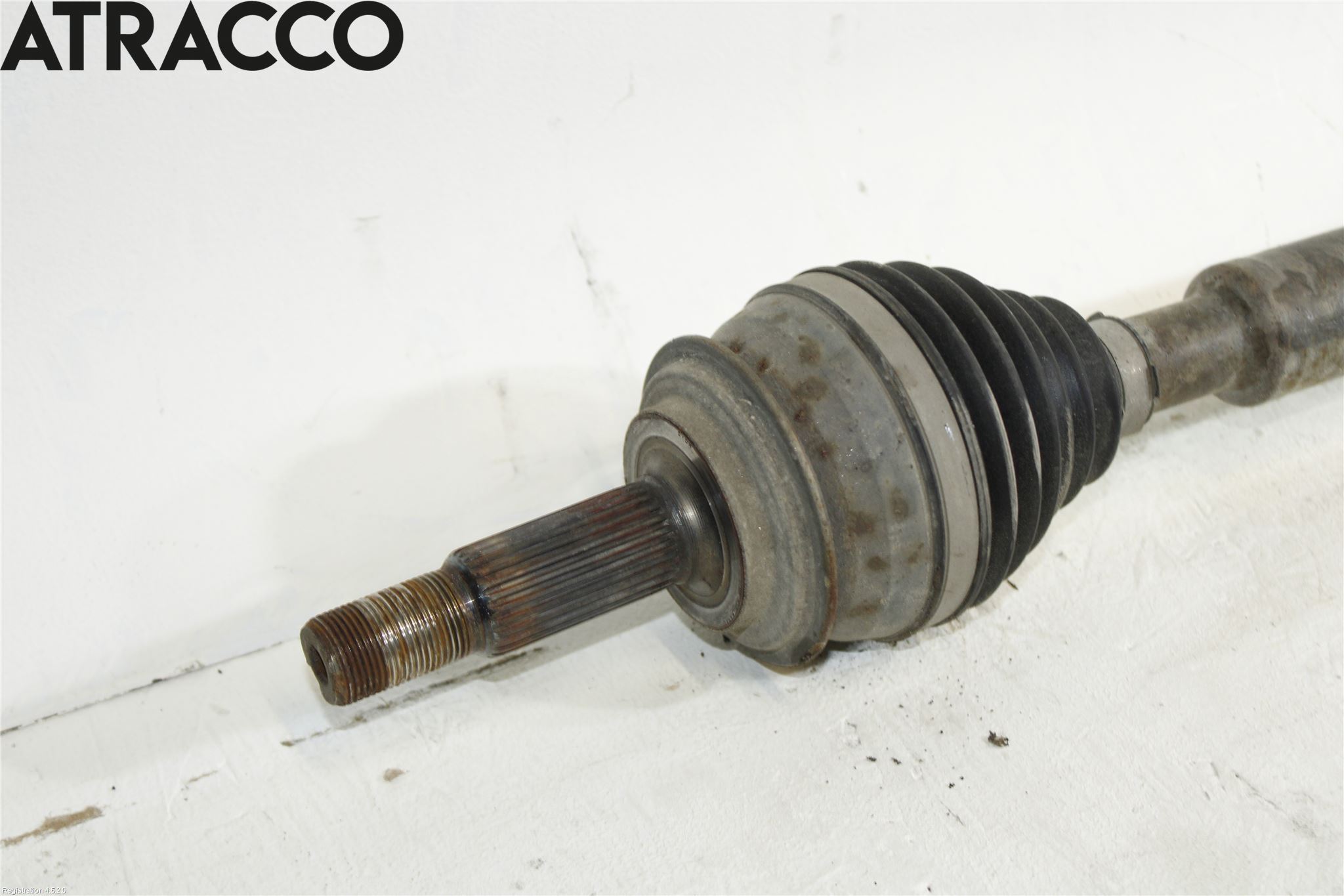 Toyota PRIUS+ ZVW40 12-20 Drivaksel Foran Kompl Høyre