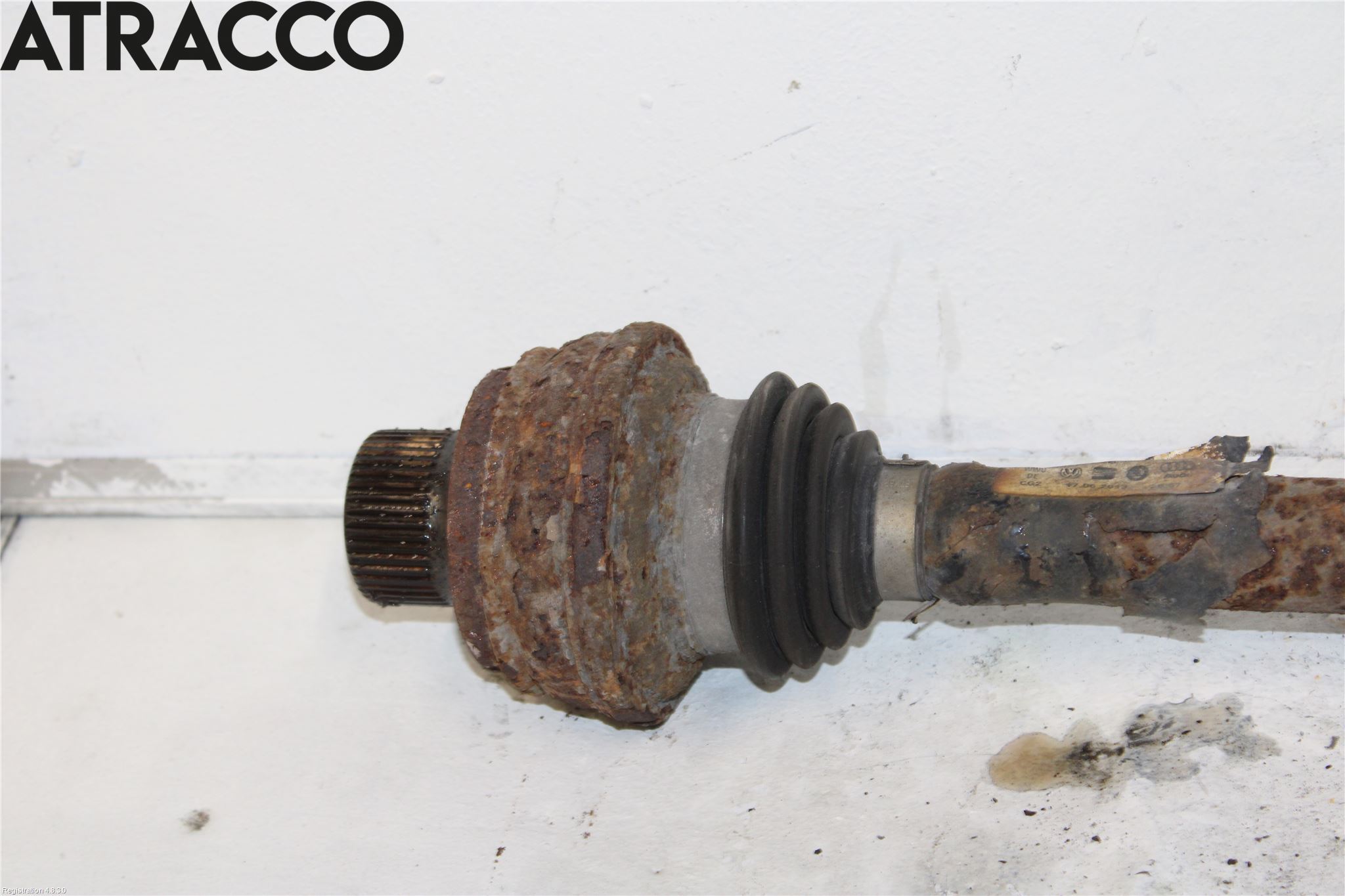 Audi A8/S8 4H 10-17 Drivaksel Bak Kompl Høyre