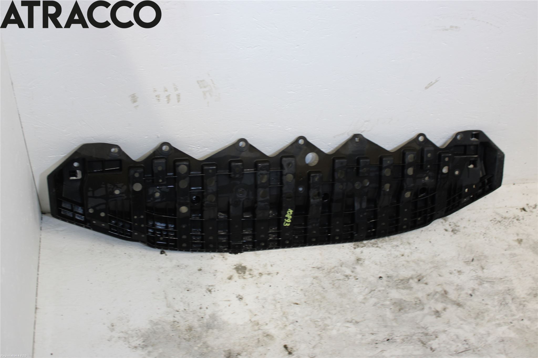 Toyota YARIS XP130 15-20 Frontplate