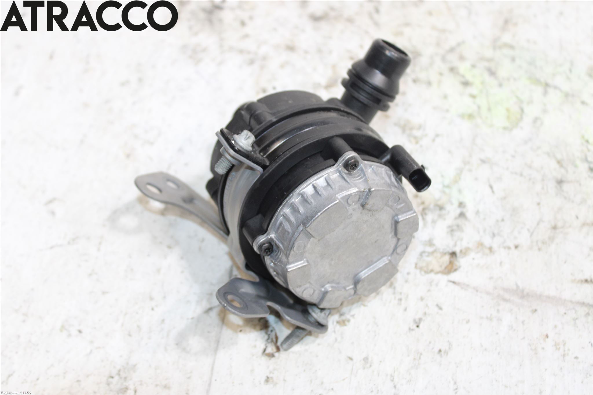 Mercedes-Benz MB EQB (X243) 22- Vannpumpe