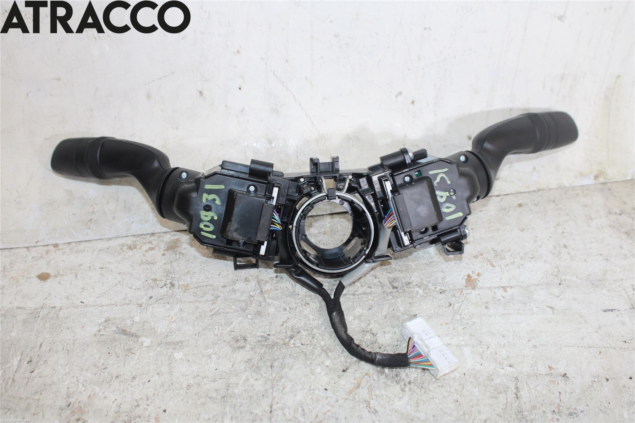 Toyota RAV4 19- Bryter Ratt Kombi H Og V