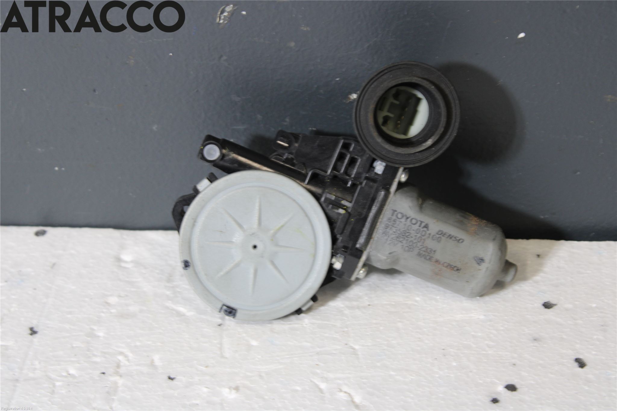 Toyota YARIS XP130 12-14 Vindusheismotor