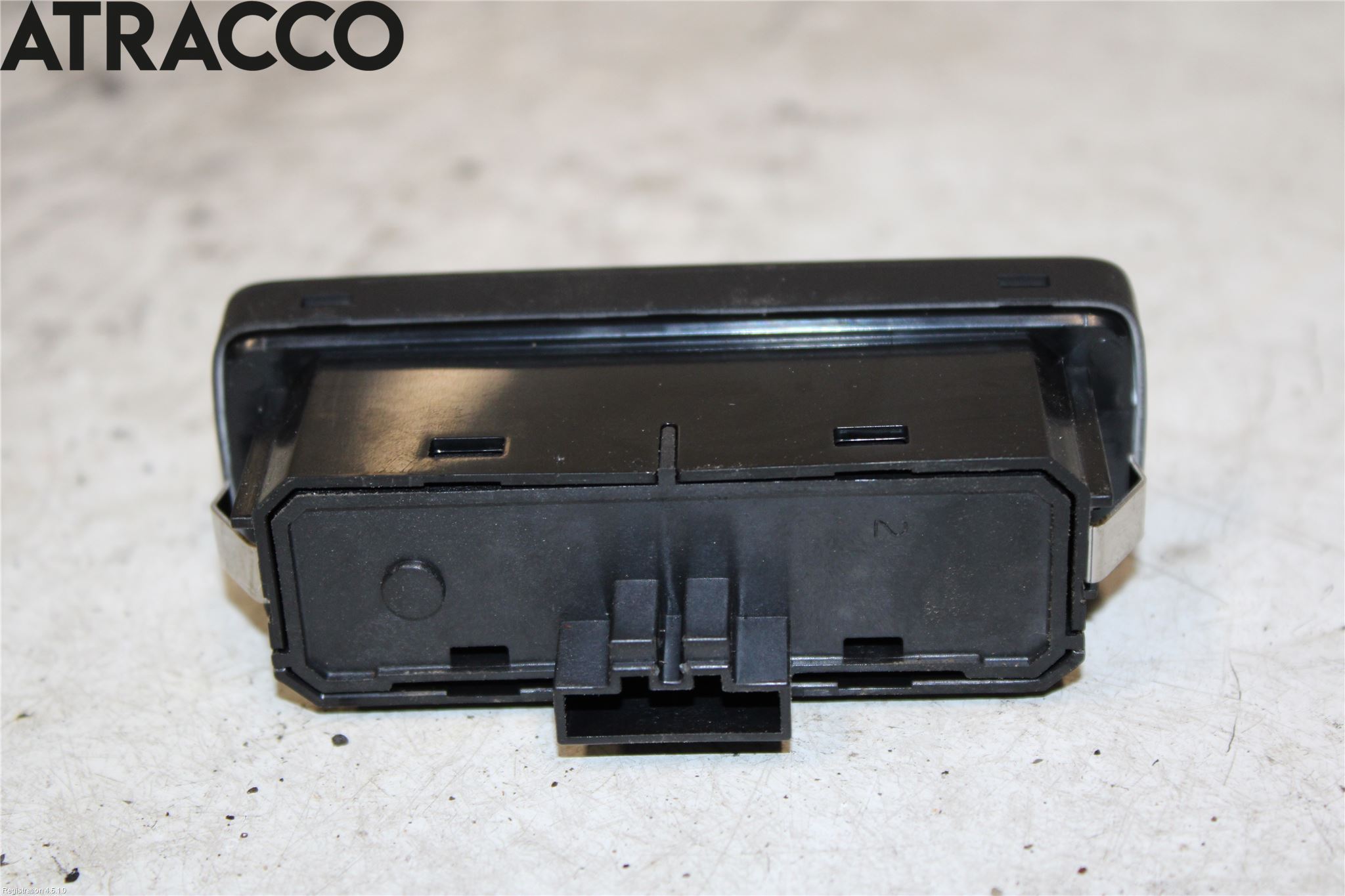 Polestar 2 20- Bryter Bakluke