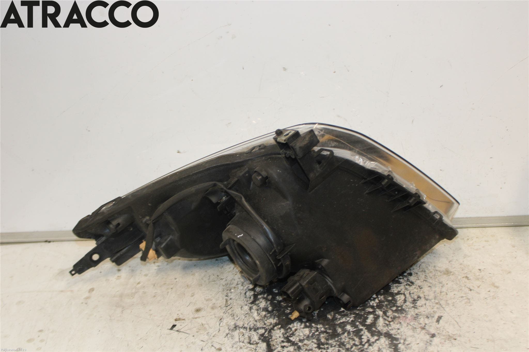 Suzuki SWIFT 05-10 Frontlykt Høyre