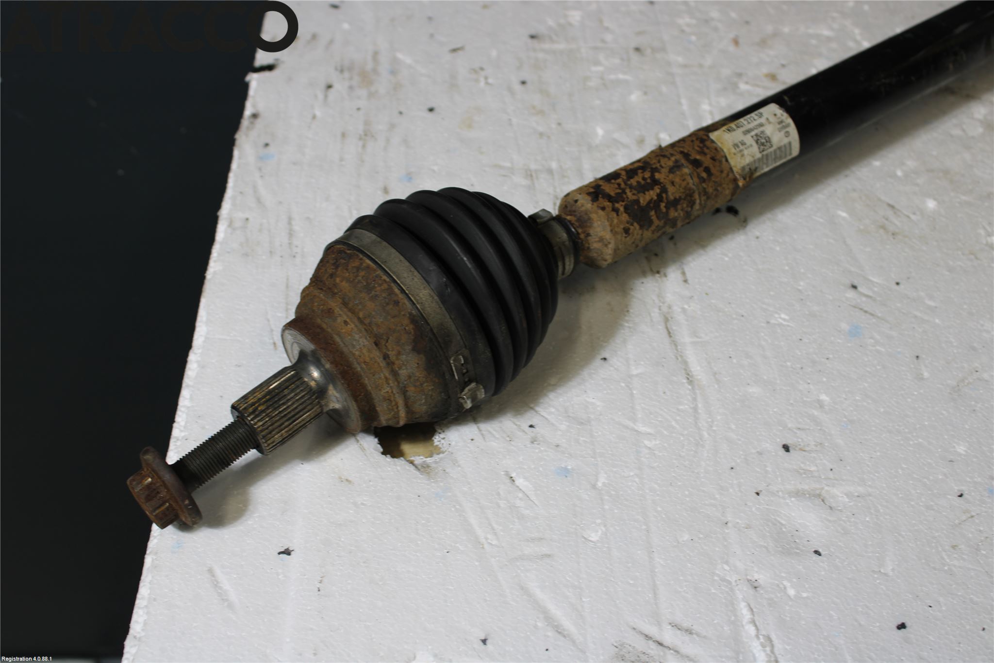 Skoda OCTAVIA (5E) 13-20 Drivaksel Foran Kompl Høyre