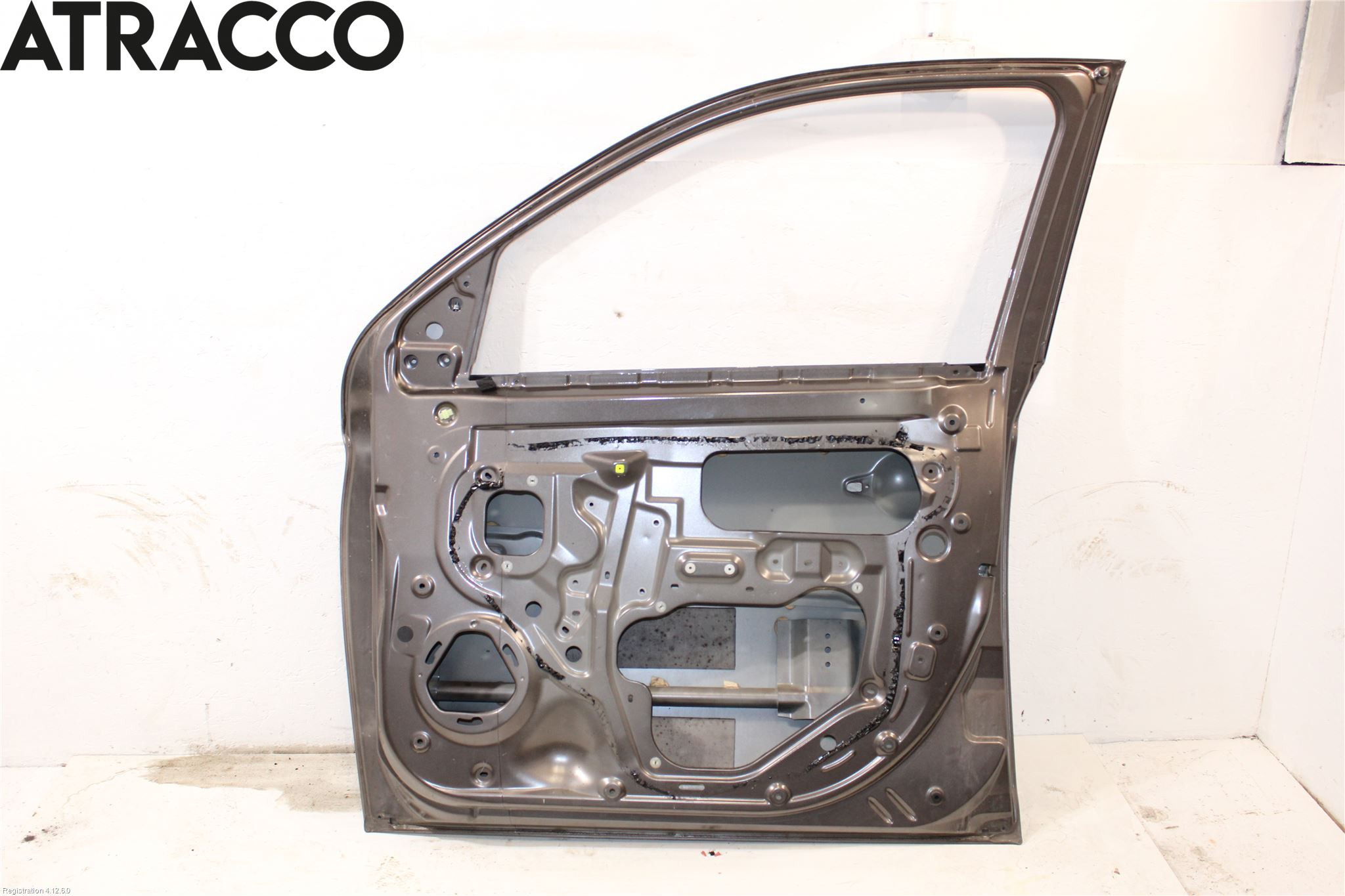 Mitsubishi OUTLANDER 13-21 Dør 4D Foran Høyre