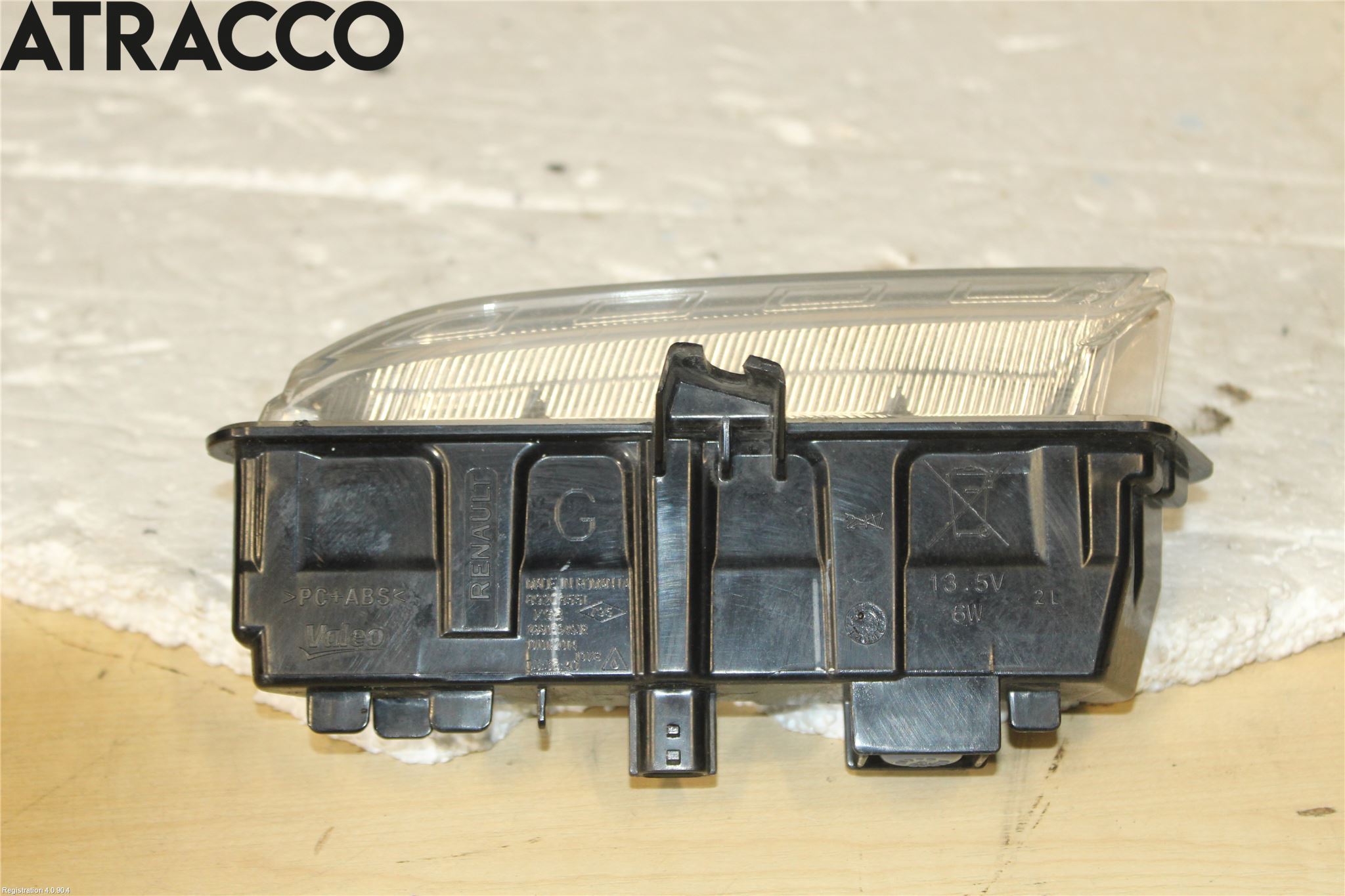 Renault CAPTUR 13-19 Parklykt Foran Venstre