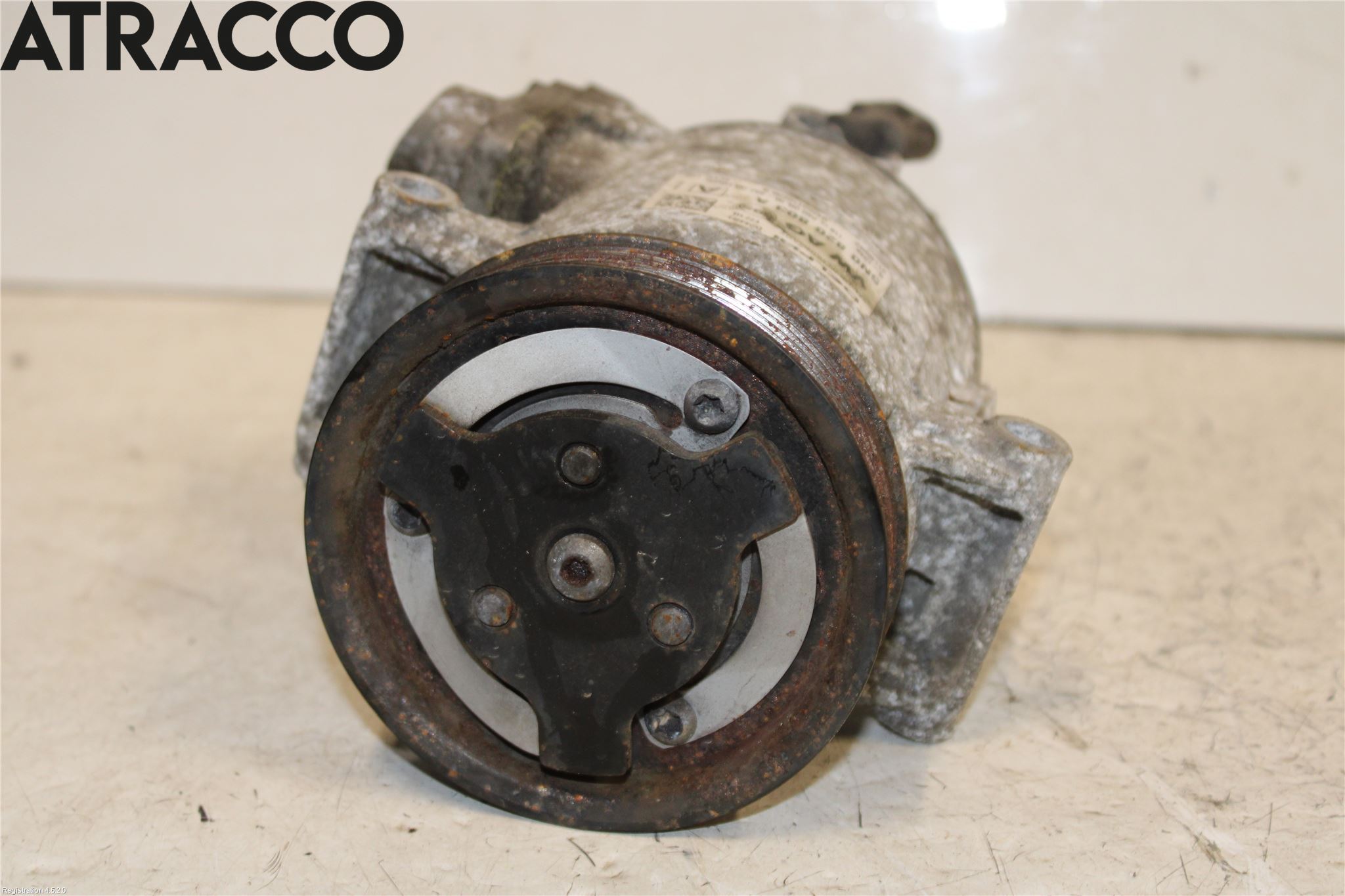 Volkswagen VW GOLF VI 09-13 Varme Ac Kompressor