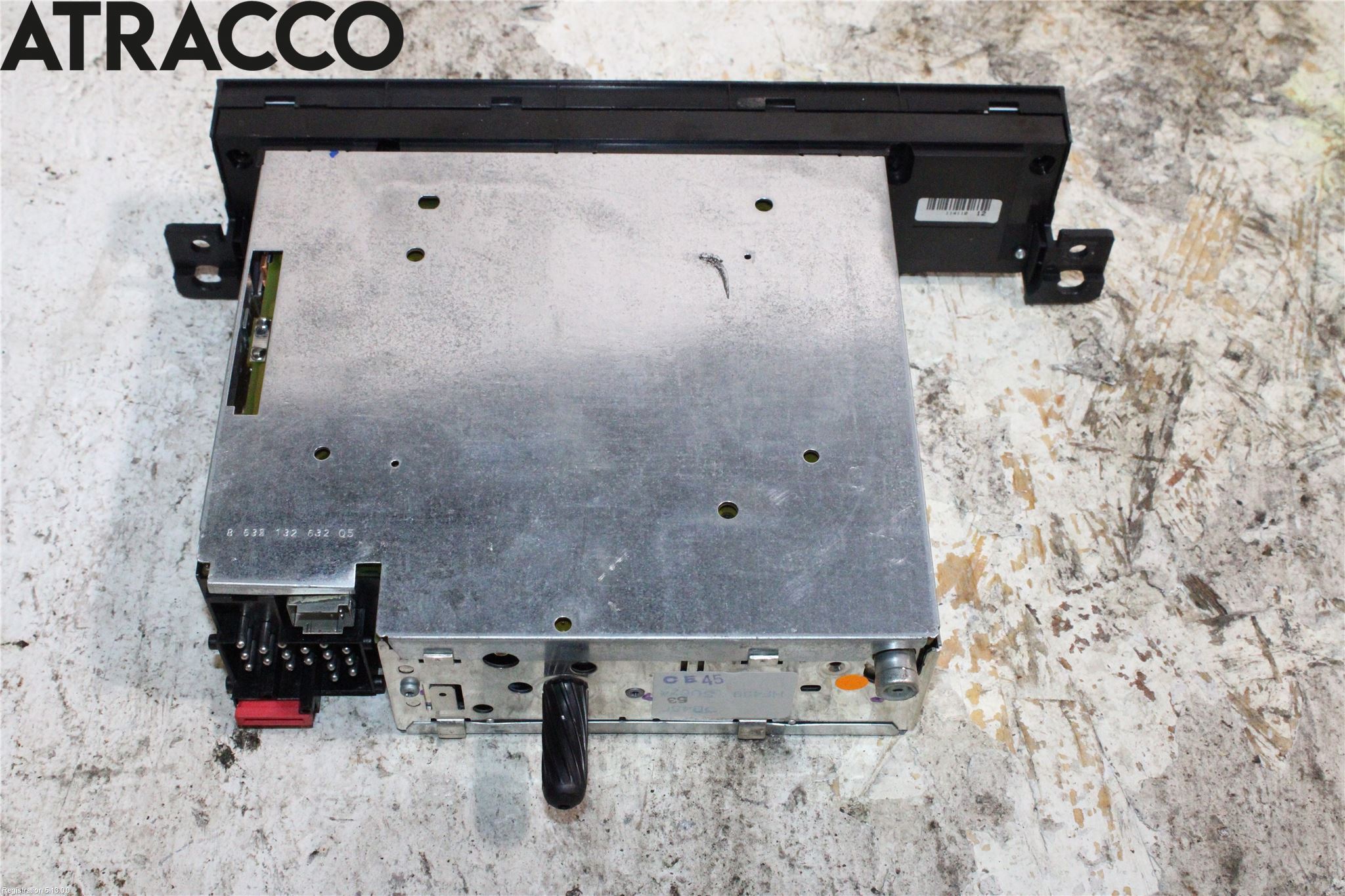 BMW 3 E46      98-05 Stereo Radio Med Cd