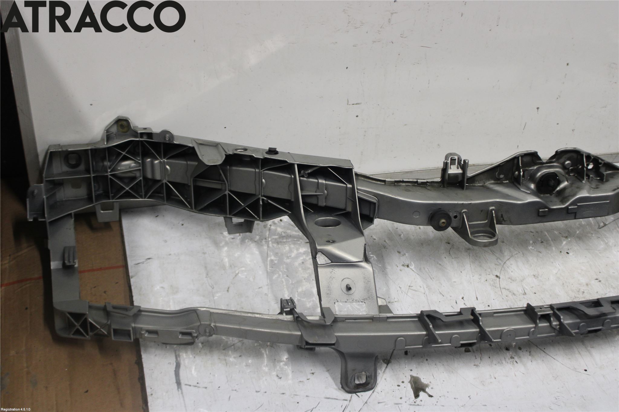 Ford FOCUS 08-11 Frontstykke-Boks