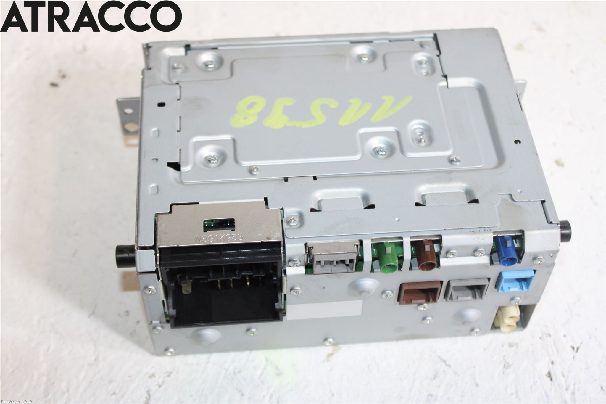 Volvo XC60 09-13 Stereo Radio Med Cd