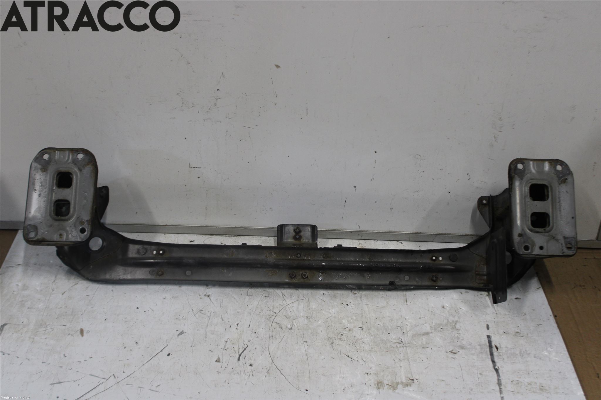 Mitsubishi OUTLANDER 07-12 Støtfanger Foran Bjelke