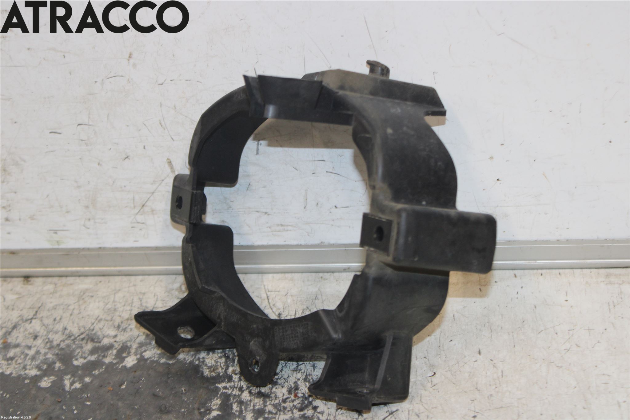 Nissan QASHQAI+2  08-10 Frontlykt Kurve-Tåkelys Ramme