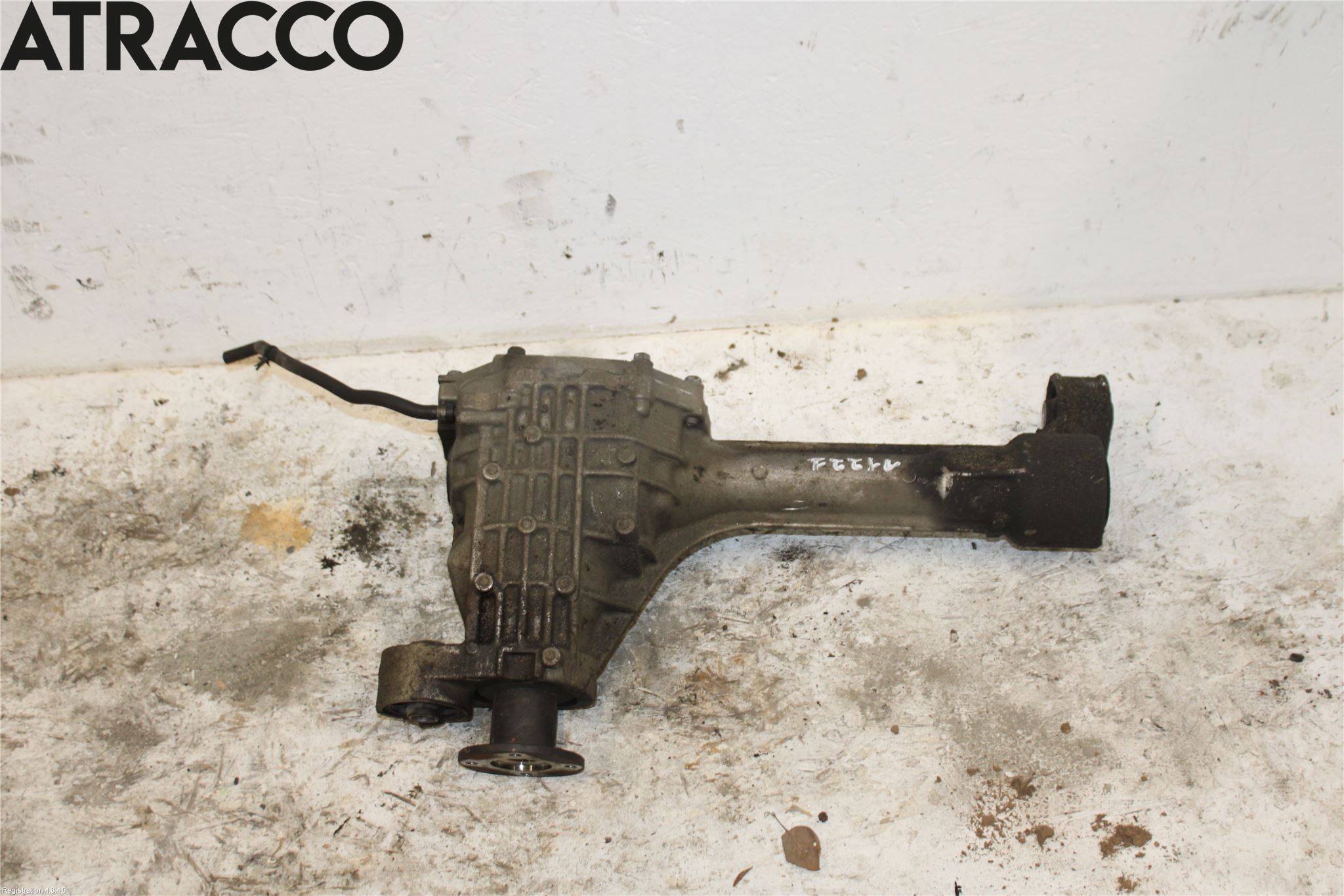 Nissan NAVARA 05-16 Kardang Foran