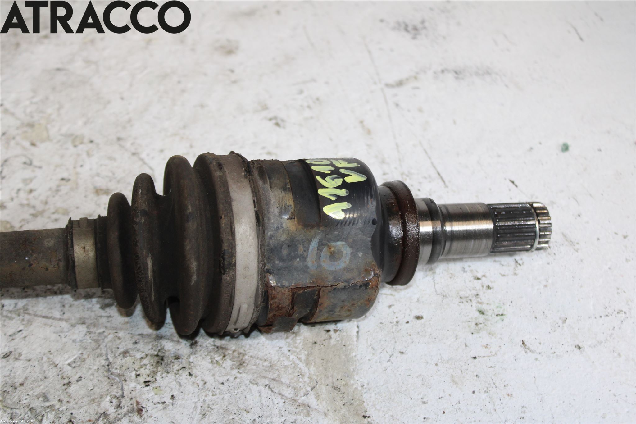 Toyota AVENSIS 09-15 Drivaksel Foran Kompl Venstre