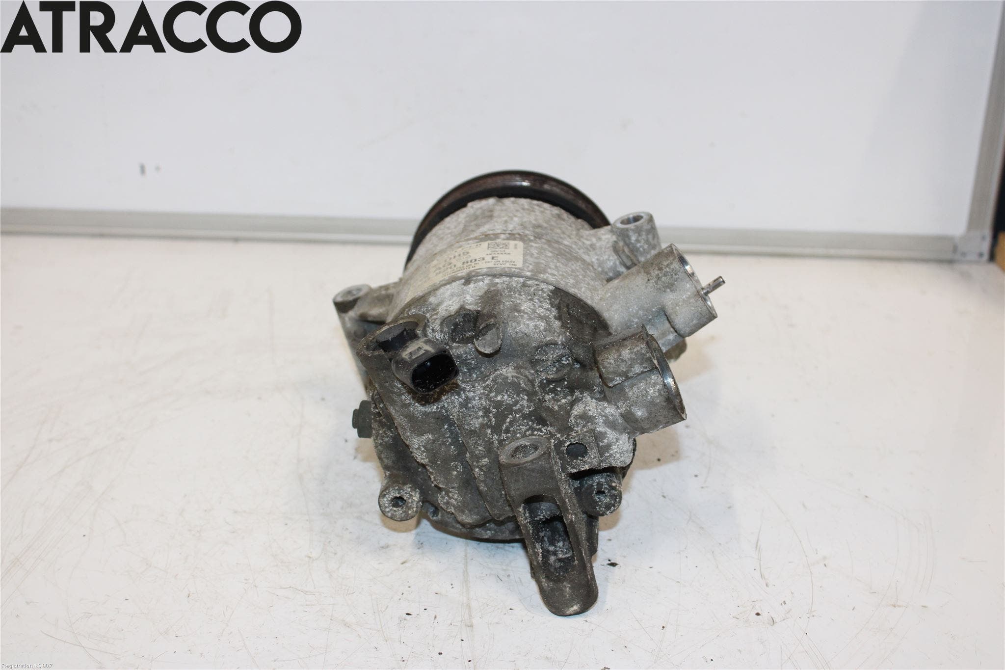 Volkswagen VW CADDY 11-15 Varme Ac Kompressor