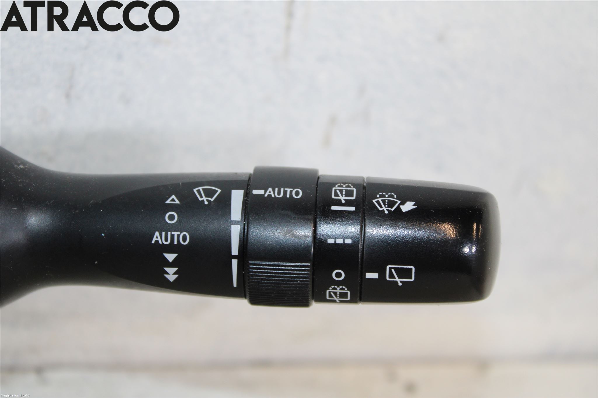 Toyota YARIS XP130 12-14 Bryter Ratt Kombi H Og V