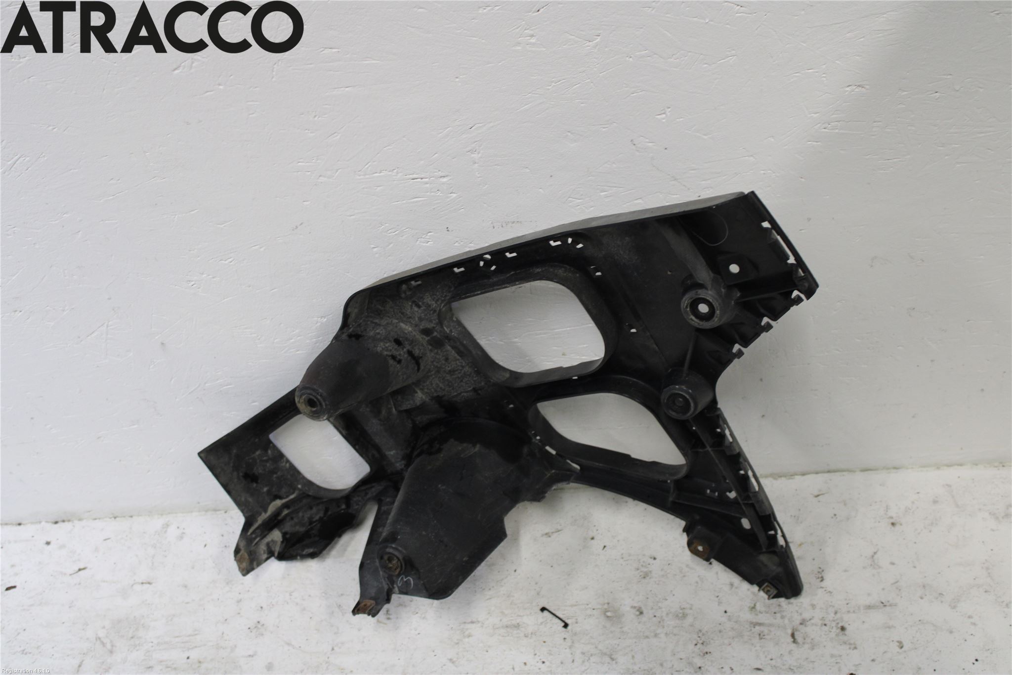 BMW X6 E71/E72   08-14 Støtfangerfeste Bak Venstre