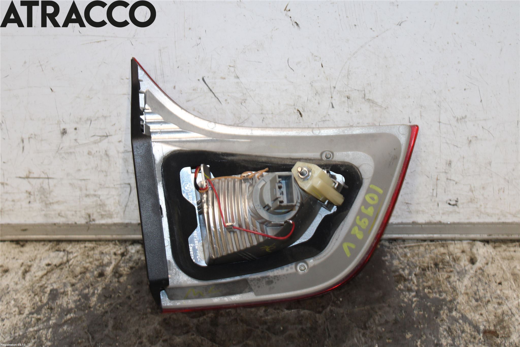 BMW X6 E71/E72   08-14 Baklykt Venstre  På Luke(Indre