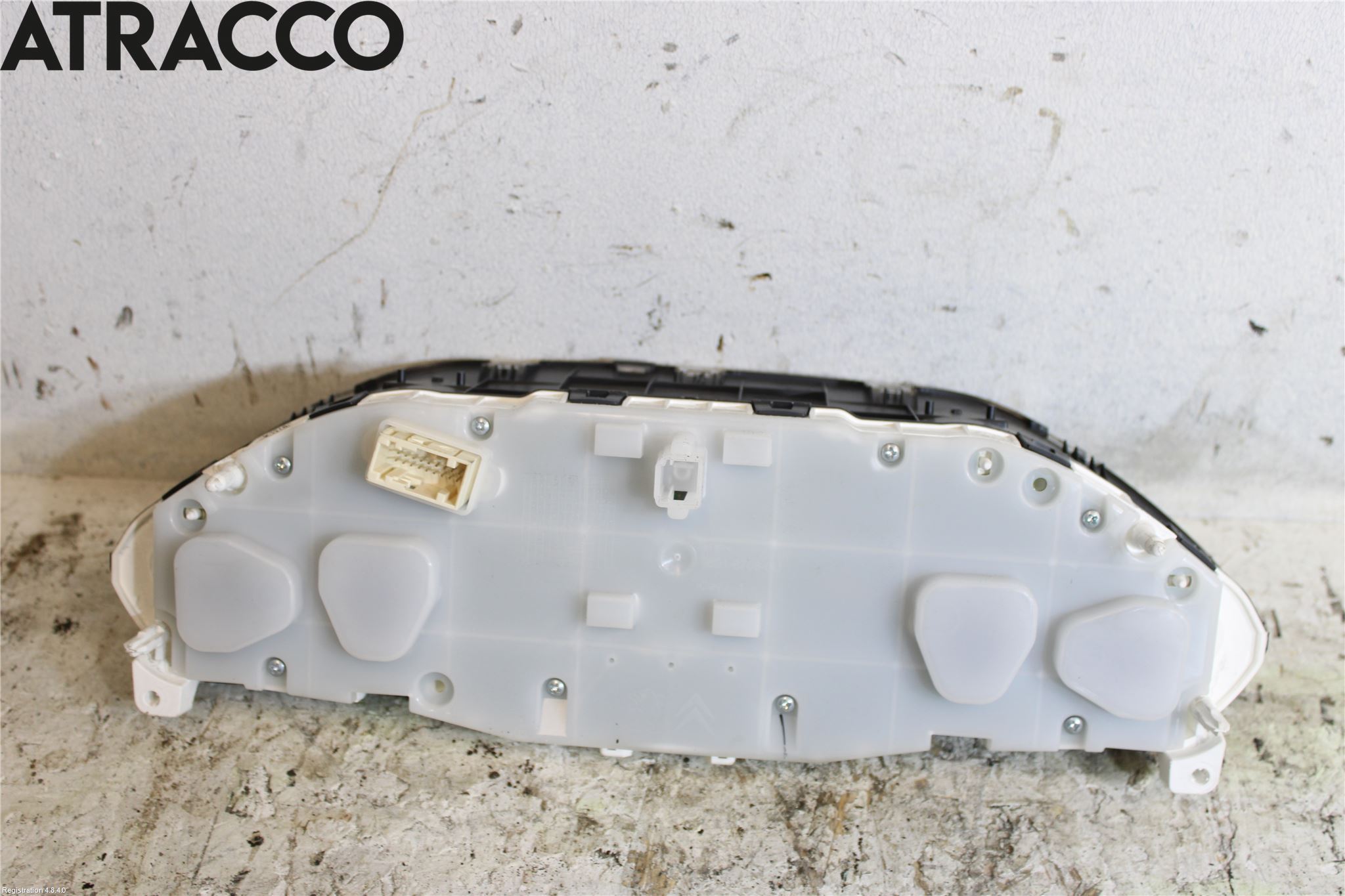 Peugeot 208 12-15 Instr Kombinert