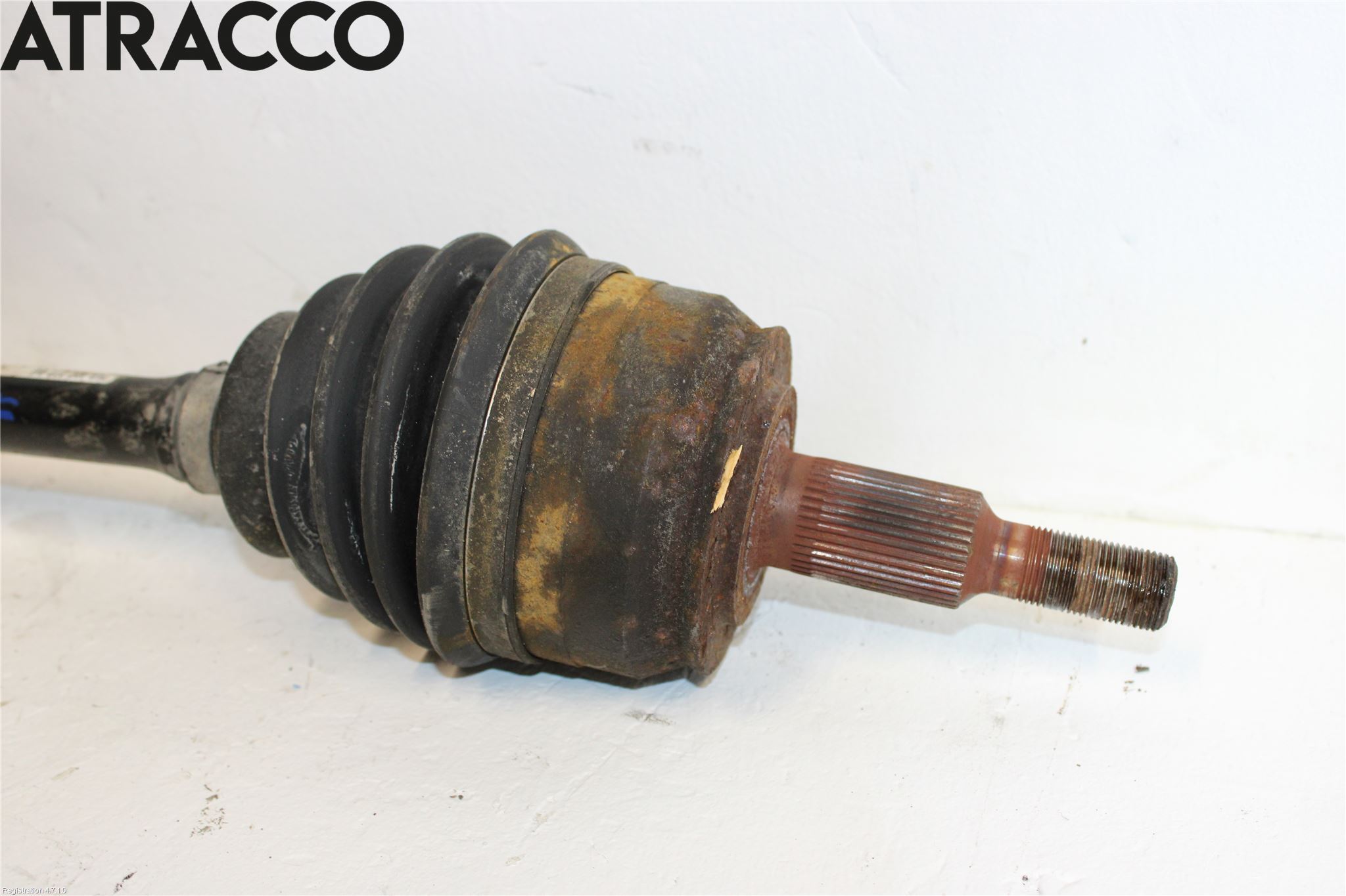 Volkswagen VW TRANSP/CARAVELLE (T6) 16-22 Drivaksel Foran Kompl Høyre