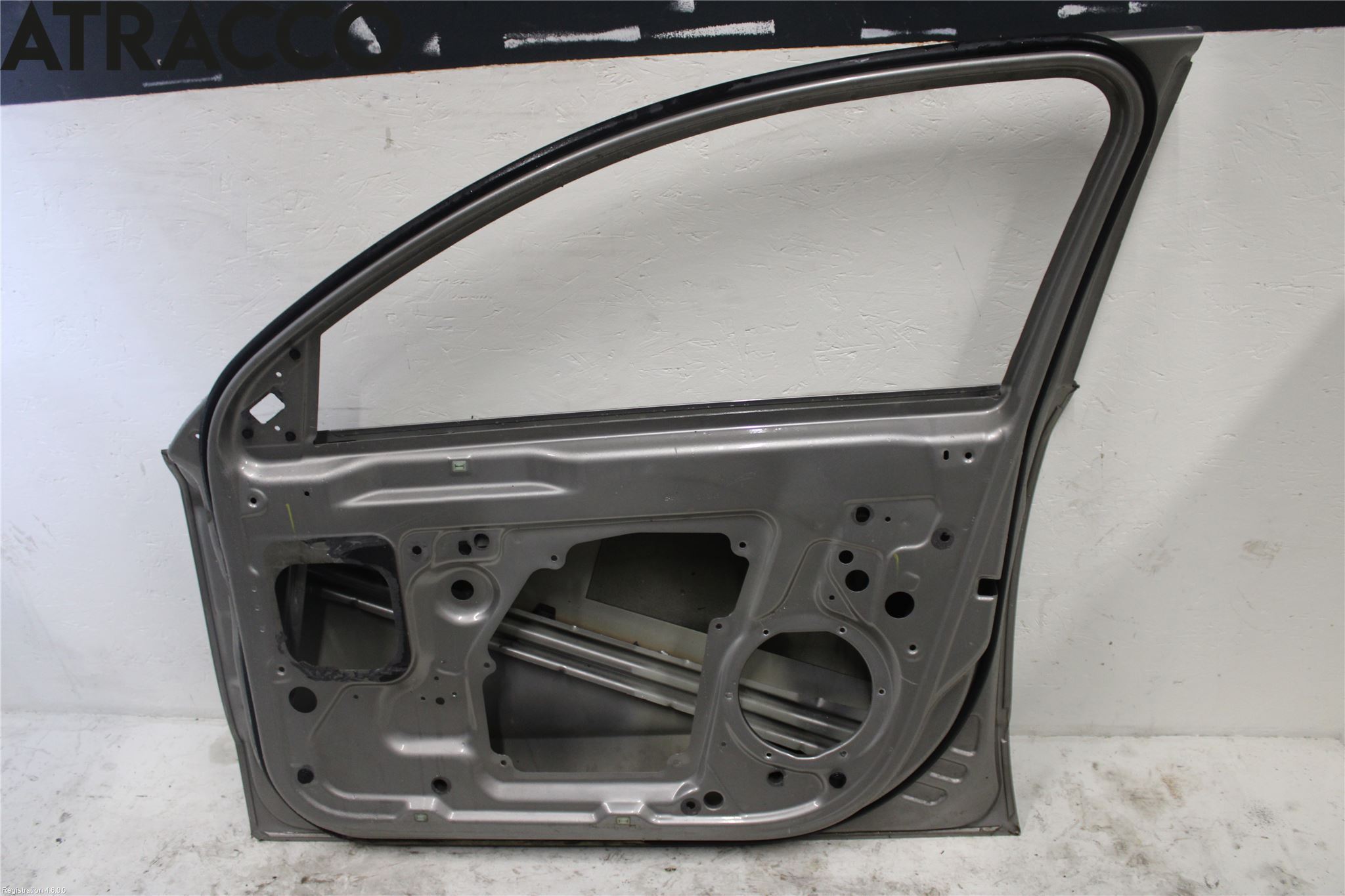 Skoda SUPERB 09-15 Dør 4D Foran Høyre